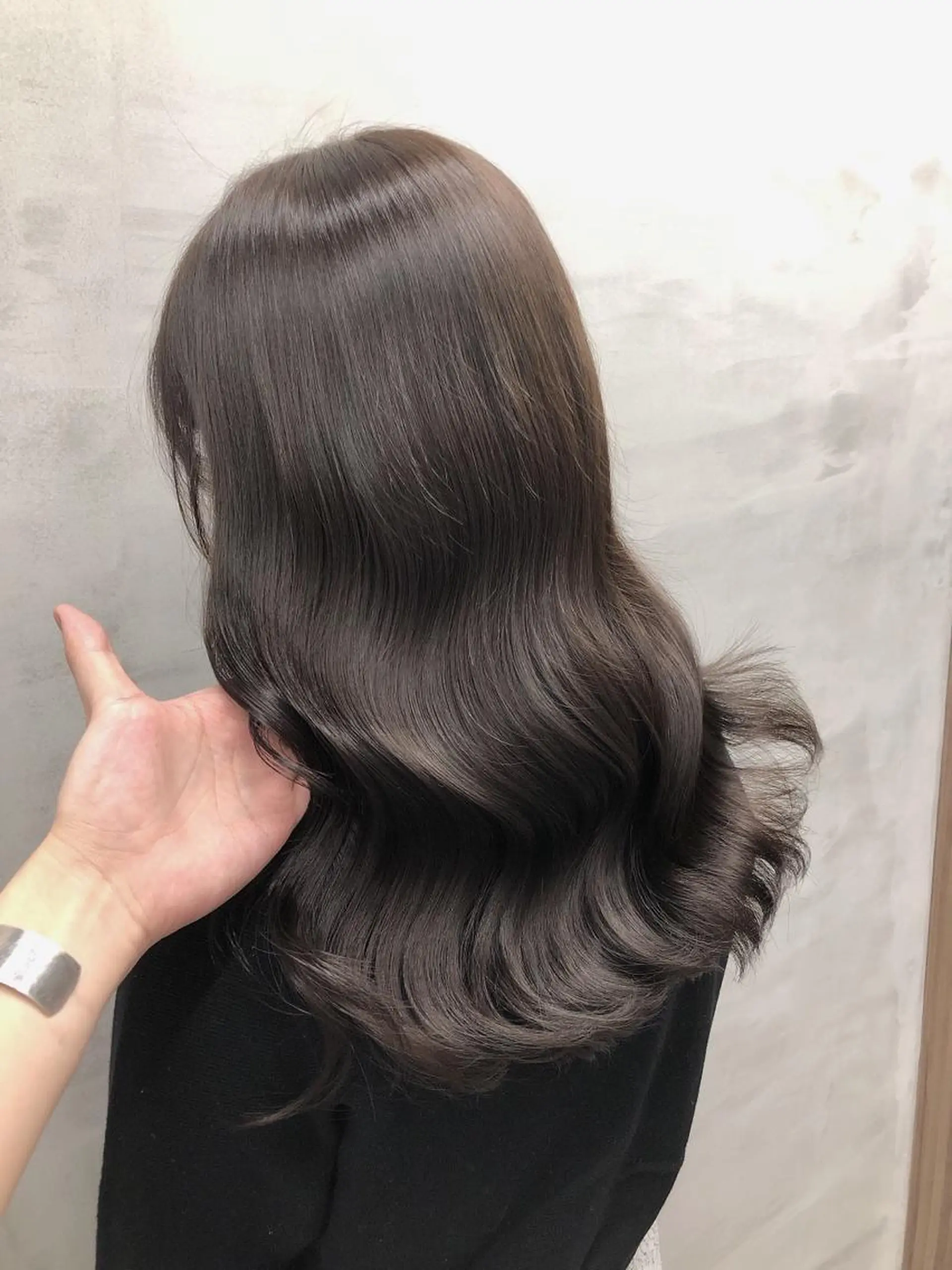 セミロング カラー ヘアアレンジ ブリーチ ブリーチなしカラー 【美髪特化 髪質改善サイトウ】のヘアスタイル