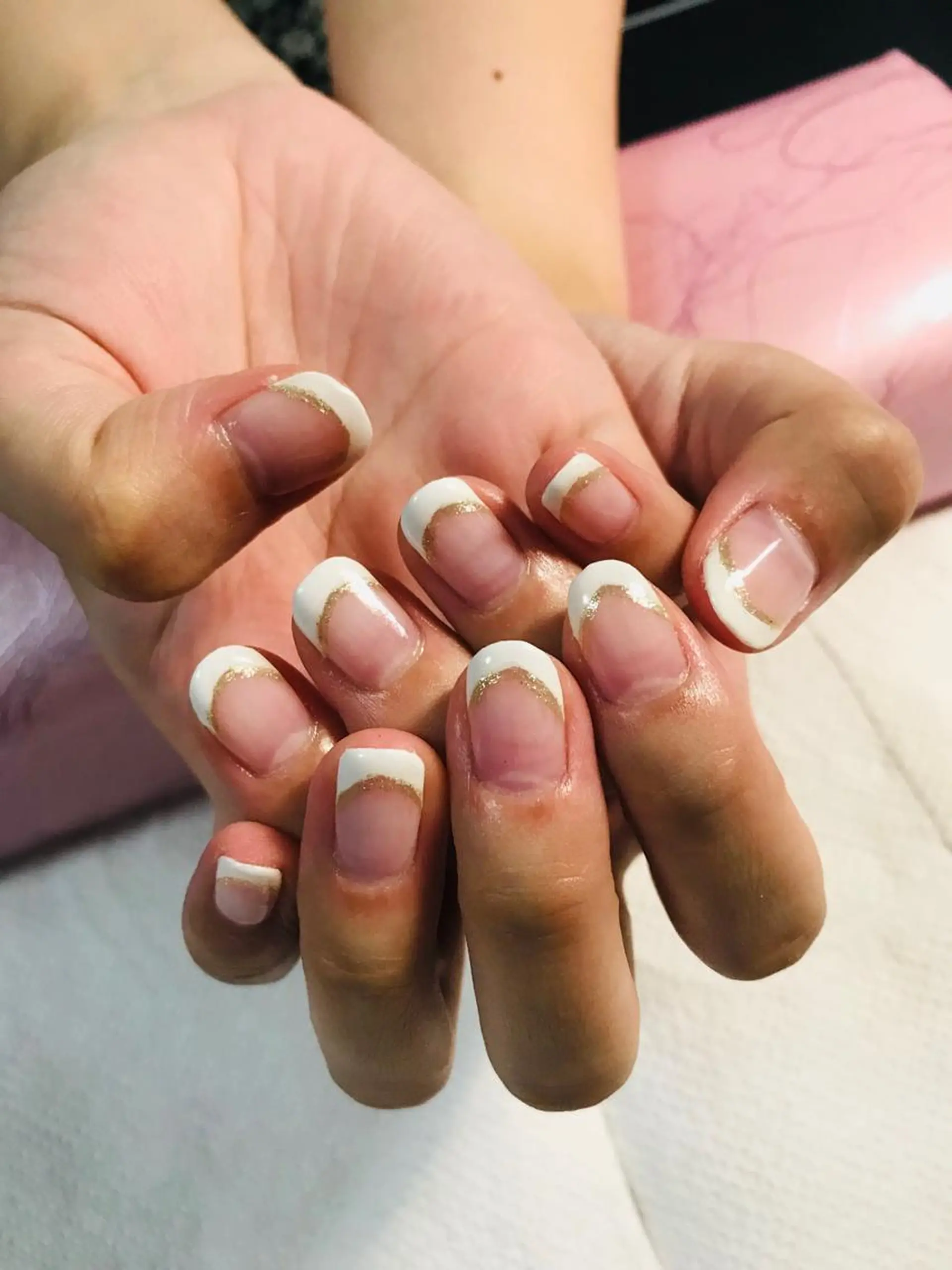 ネイル フレンチネイル ラメ(グリッター) ショートネイル nail salon "a"のネイルデザイン