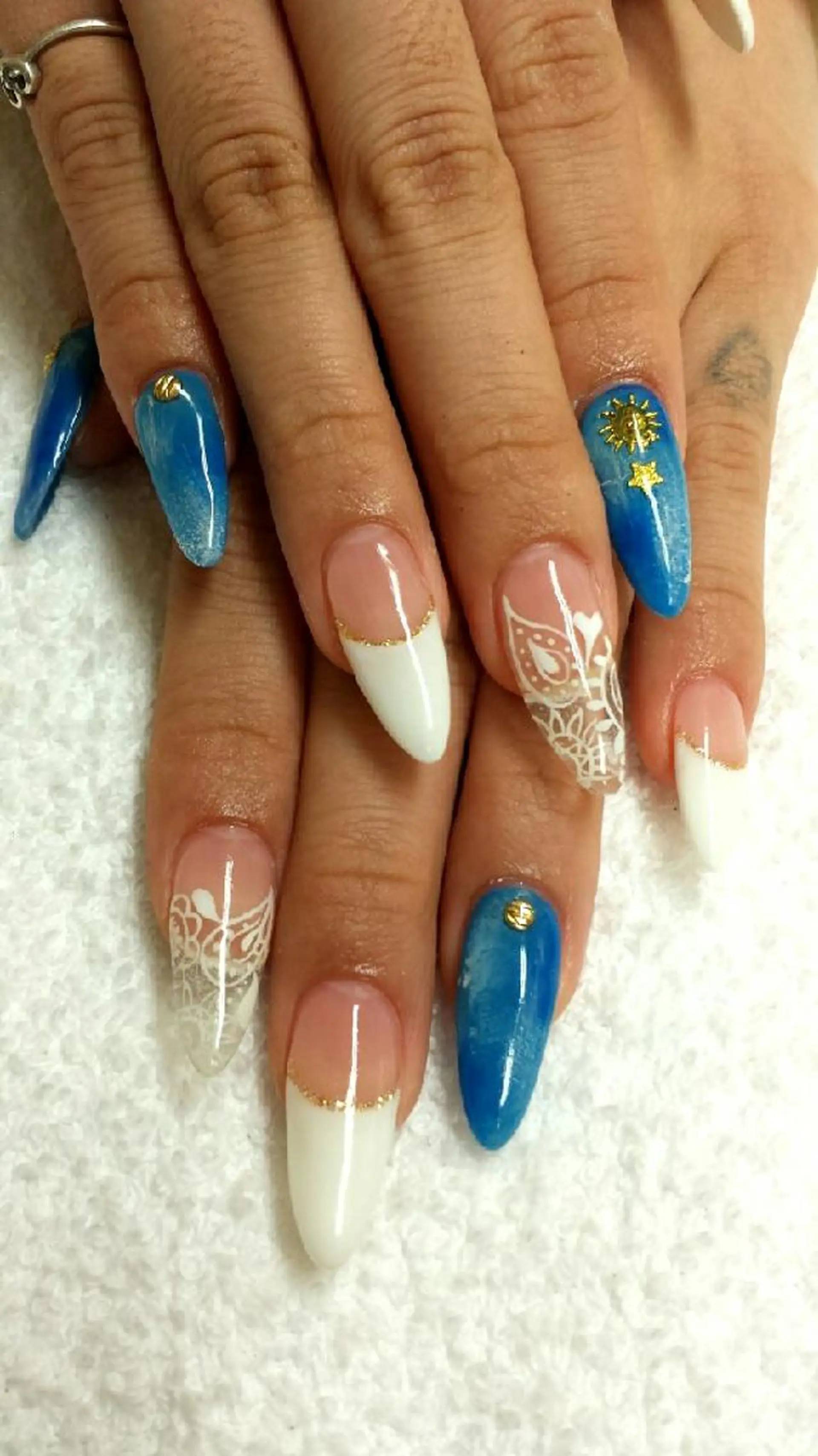 ネイル 河野ちえ (雑誌掲載サロン)のネイルデザイン