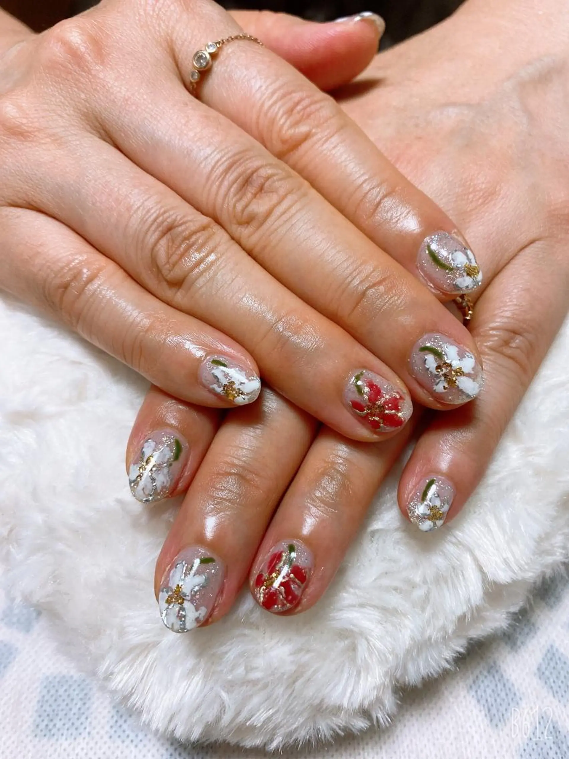 ネイル The Best Beauty受付担当のヘアスタイル