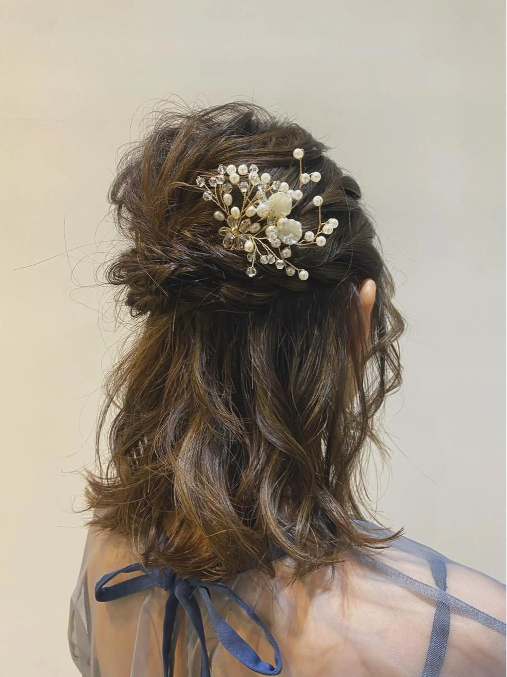 ヘアアレンジ ハーフアップ 結婚式・ブライダル ヘアセット ♡オシャ髪♡AI ✂️newi町田のヘアスタイル