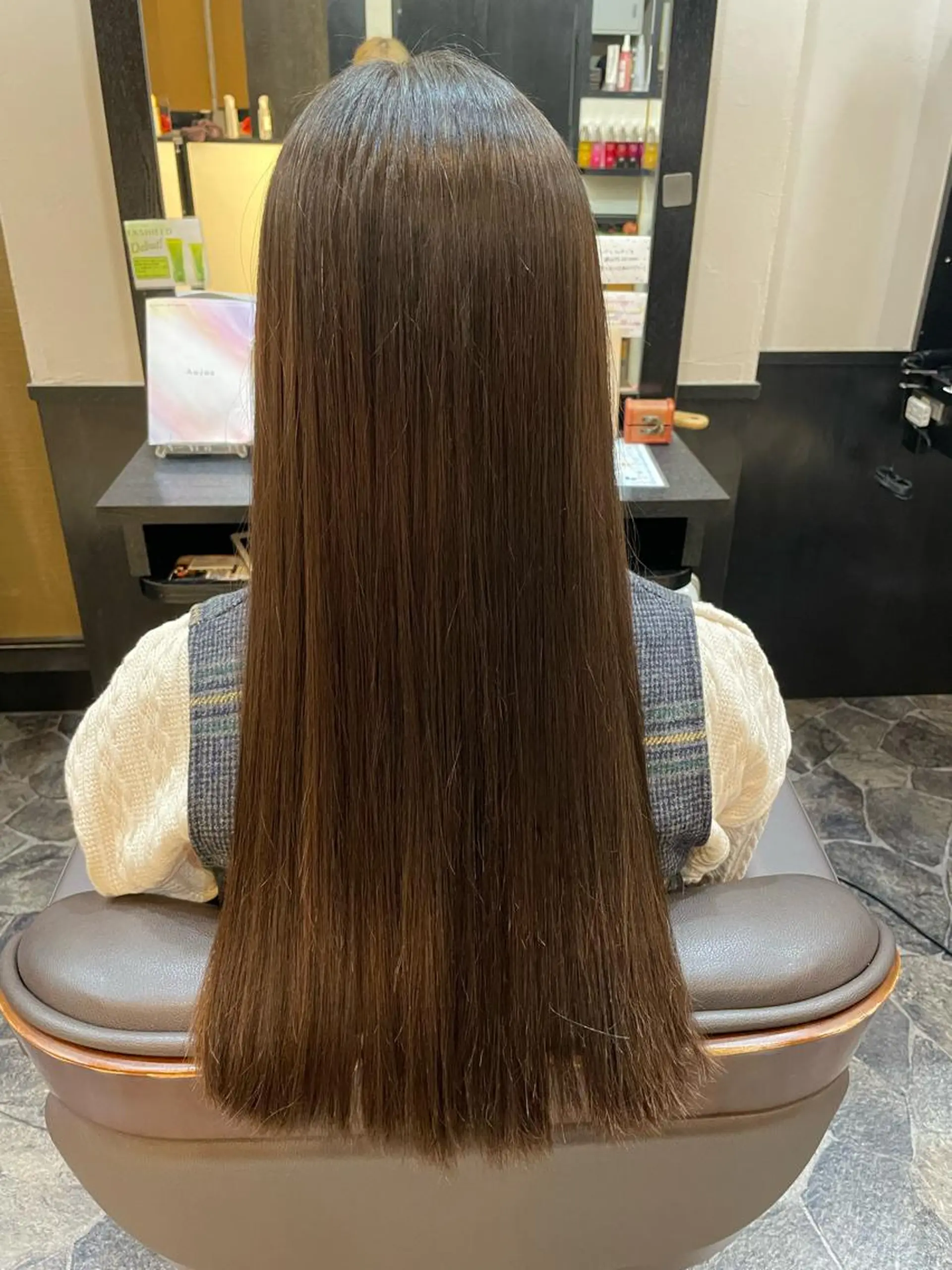 ロング 岸田 怜奈のヘアスタイル