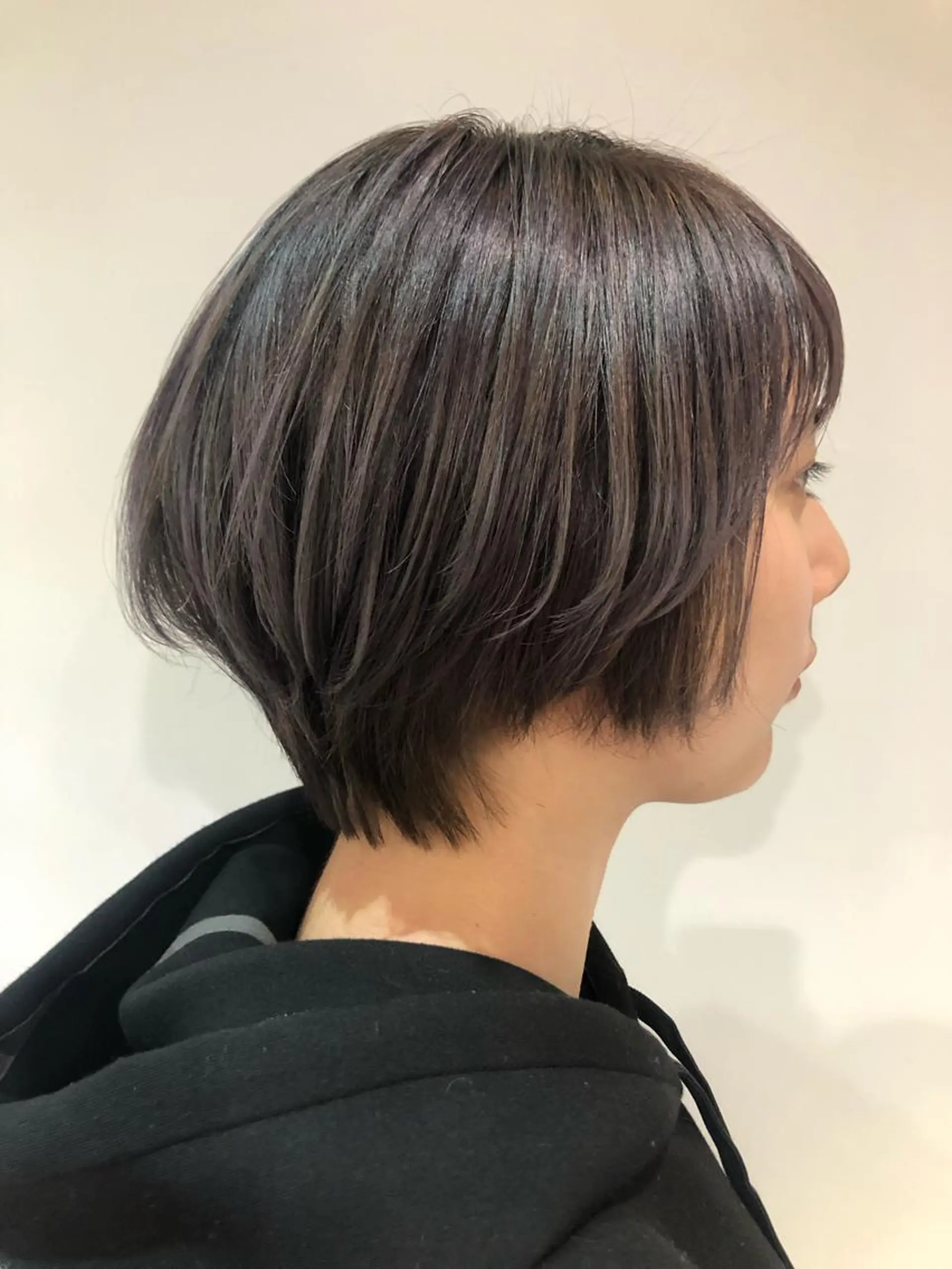 ショート カラー グレージュ ラベンダーカラー ラベンダーグレージュ ラベンダーグレー カット ヘアカラー トリートメント scene.池袋所属・scene. haraのヘアスタイル