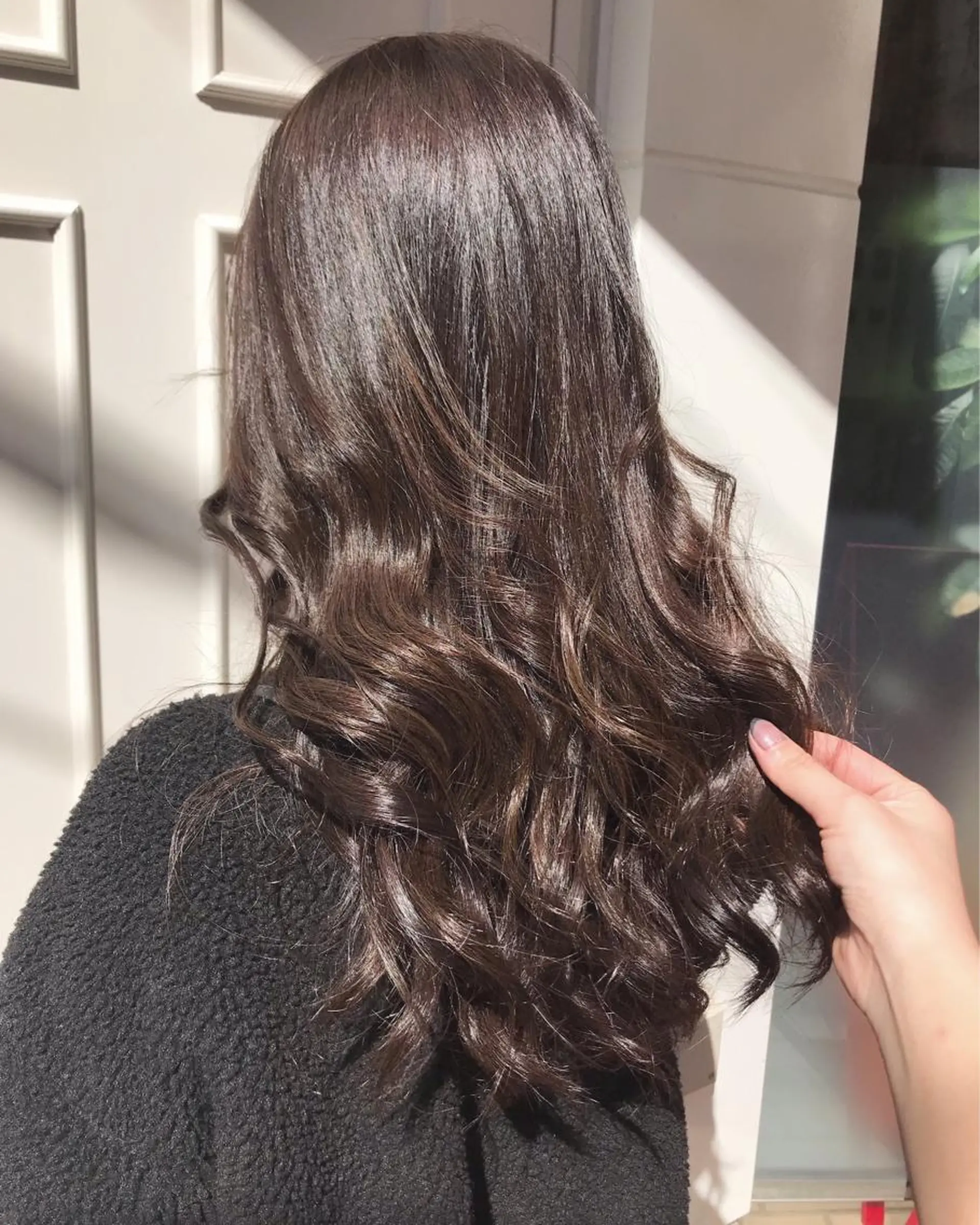 ロング カラー uru"所属・uru" すずきさゆりのヘアスタイル