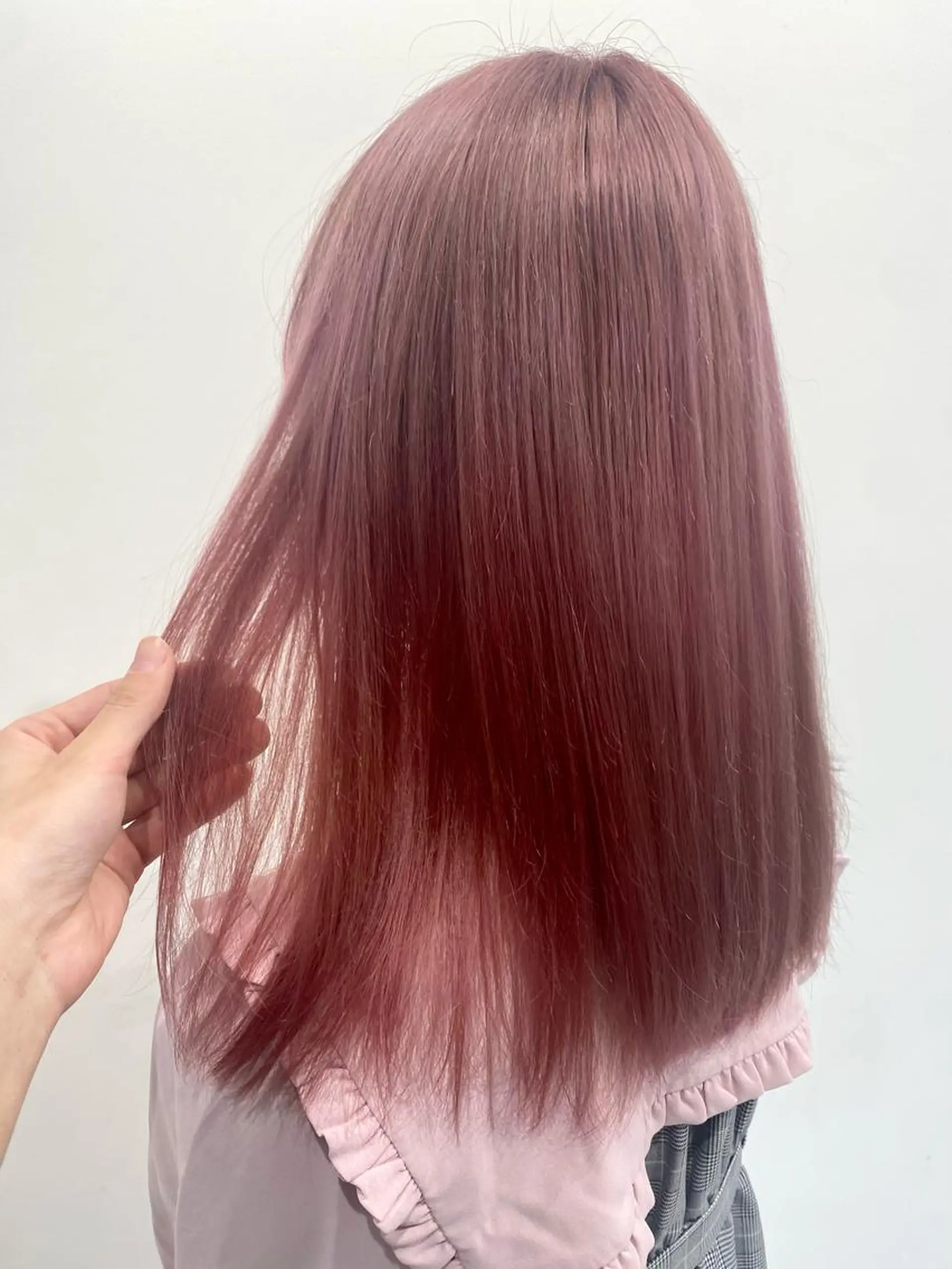 ミディアム カラー ヘアアレンジ ブリーチ ケアブリーチ 透明感カラー ピンクカラー ヘアカラー ［似合わせヘア］ ✂︎OGURO✂︎のヘアスタイル