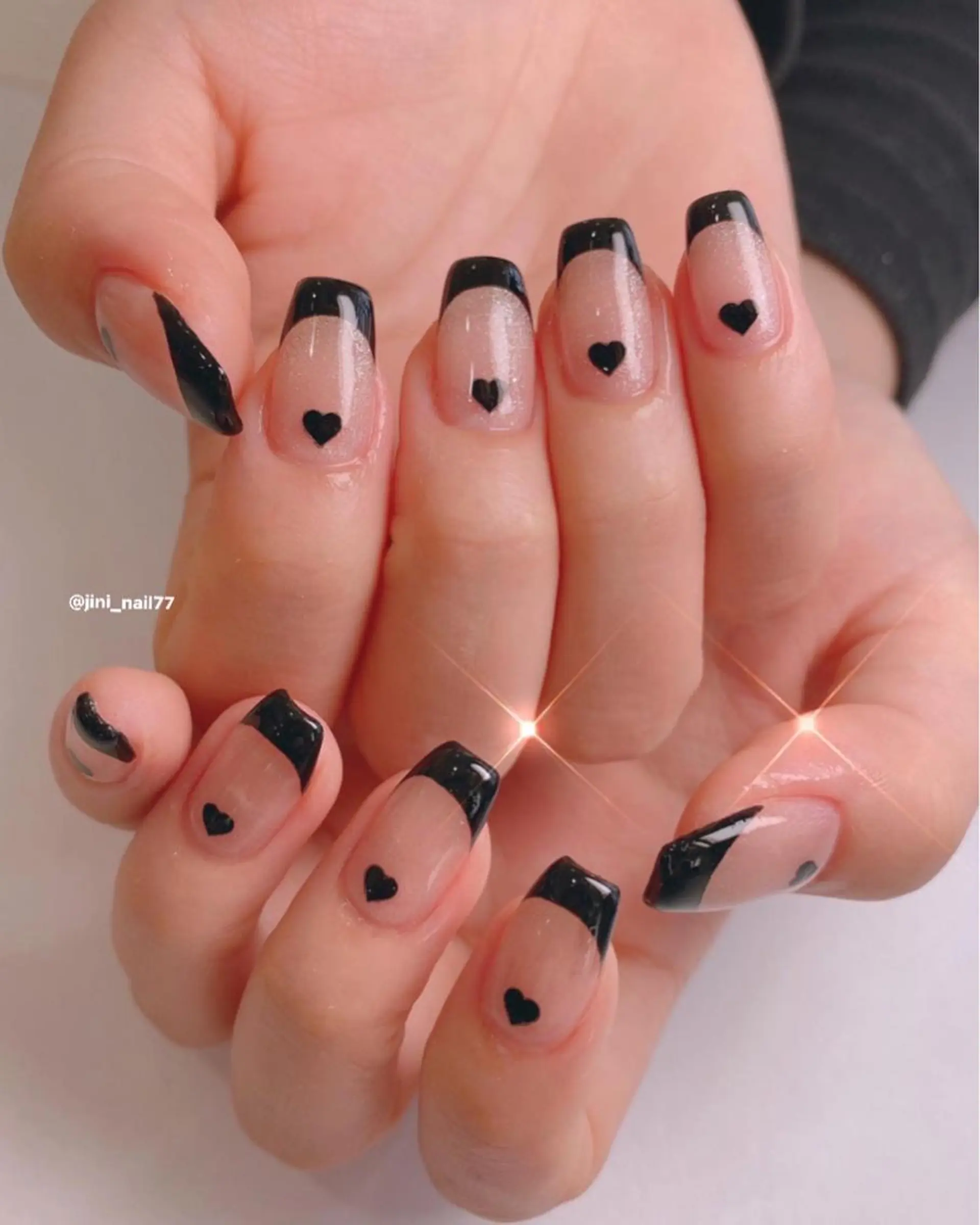 ネイル JINI NAIL所属・ジニ ネイルのネイルデザイン