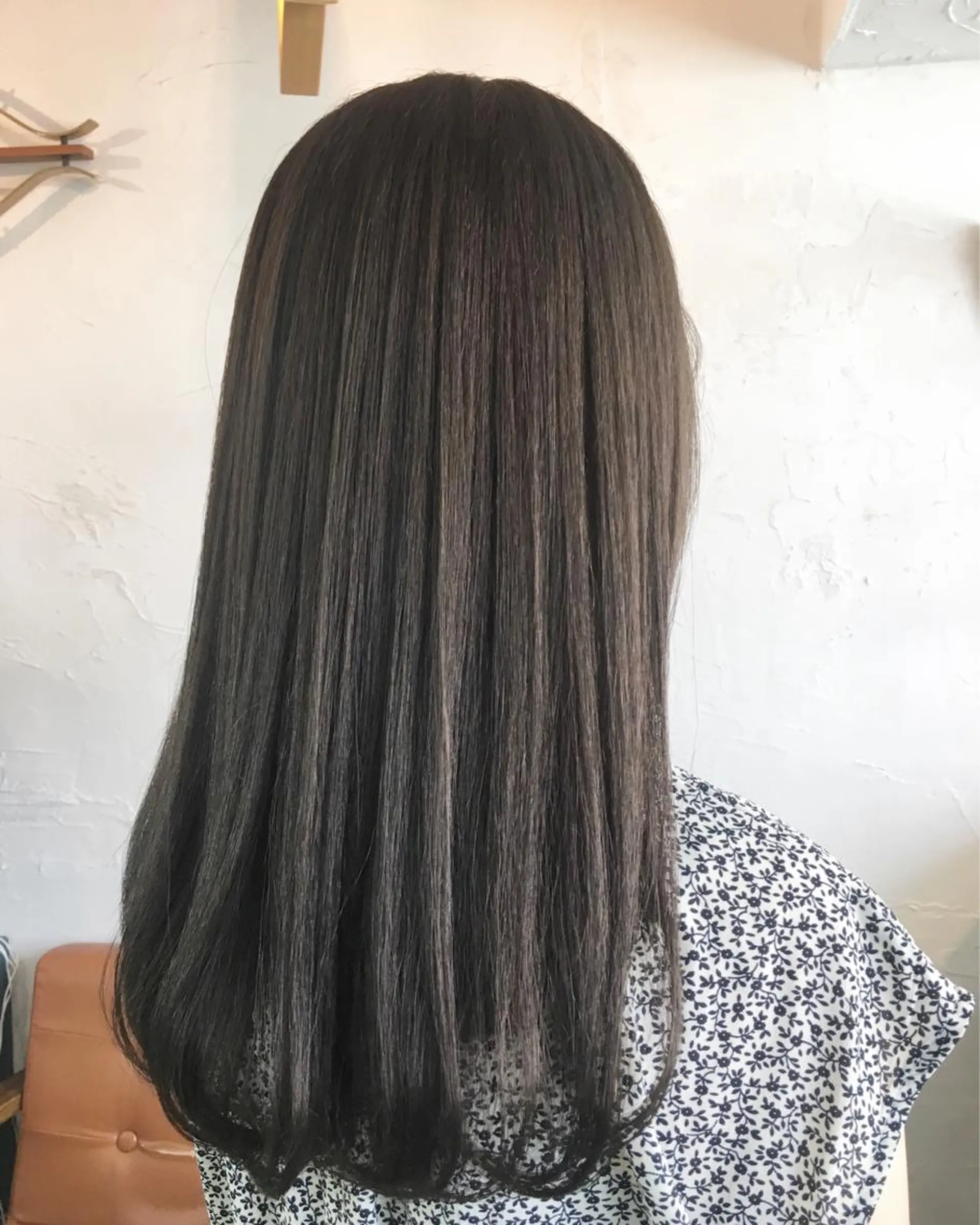 ロング カラー 松田 由紀子のヘアスタイル