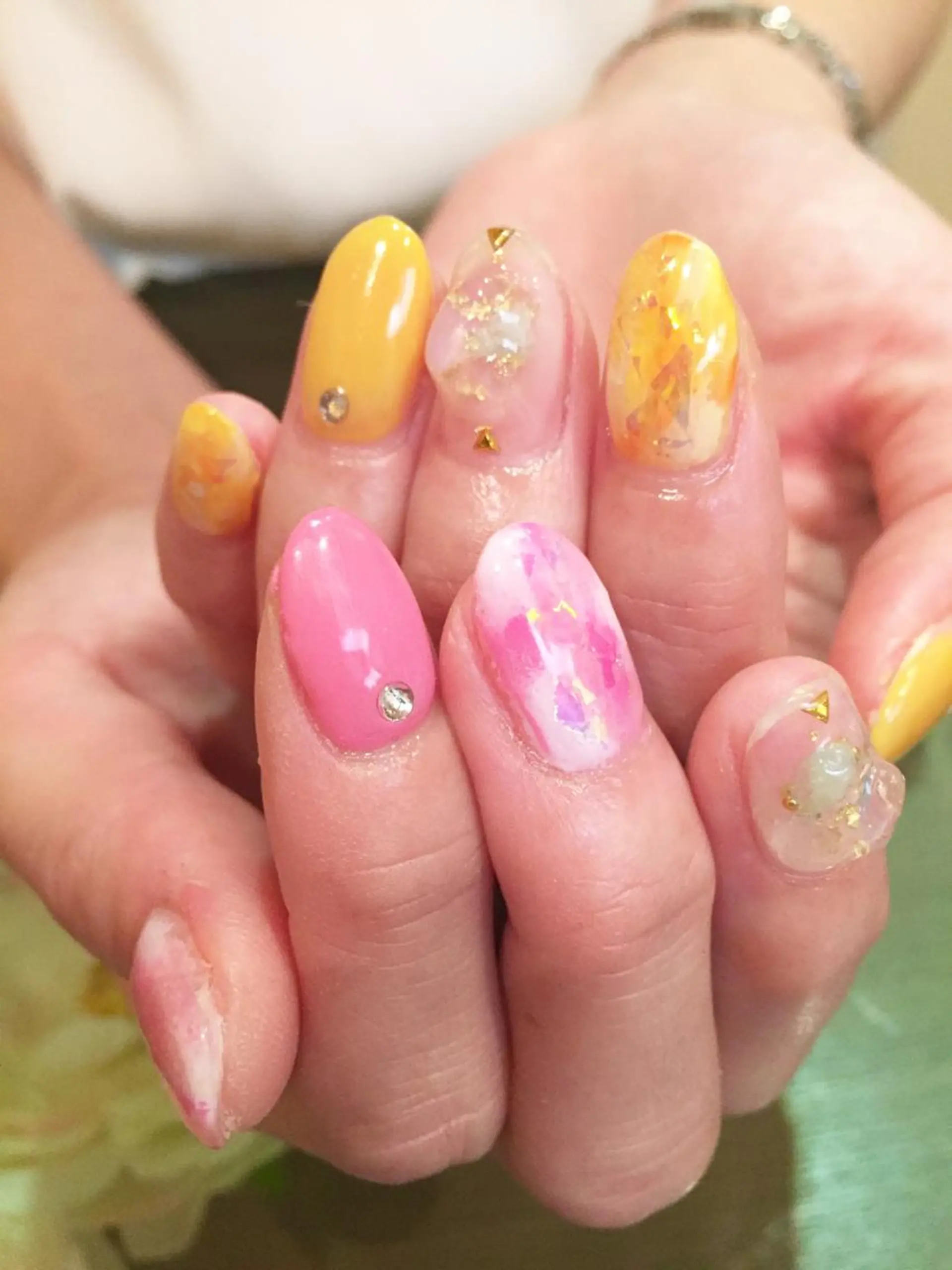 ネイル Nest 三田のマツエク・マツパデザイン