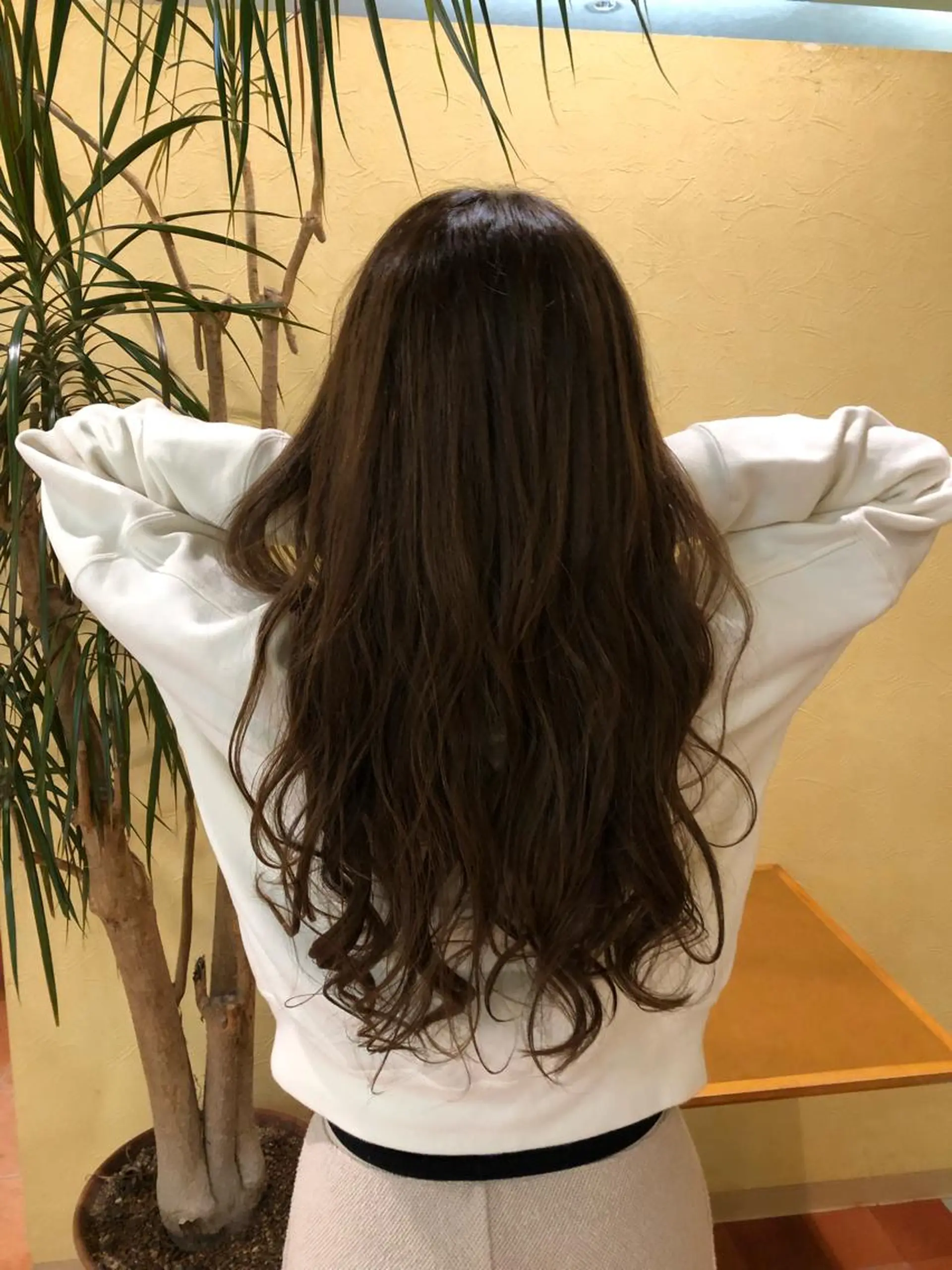 ロング カラー ヘアカラー トリートメント 石井 佑樹のヘアスタイル
