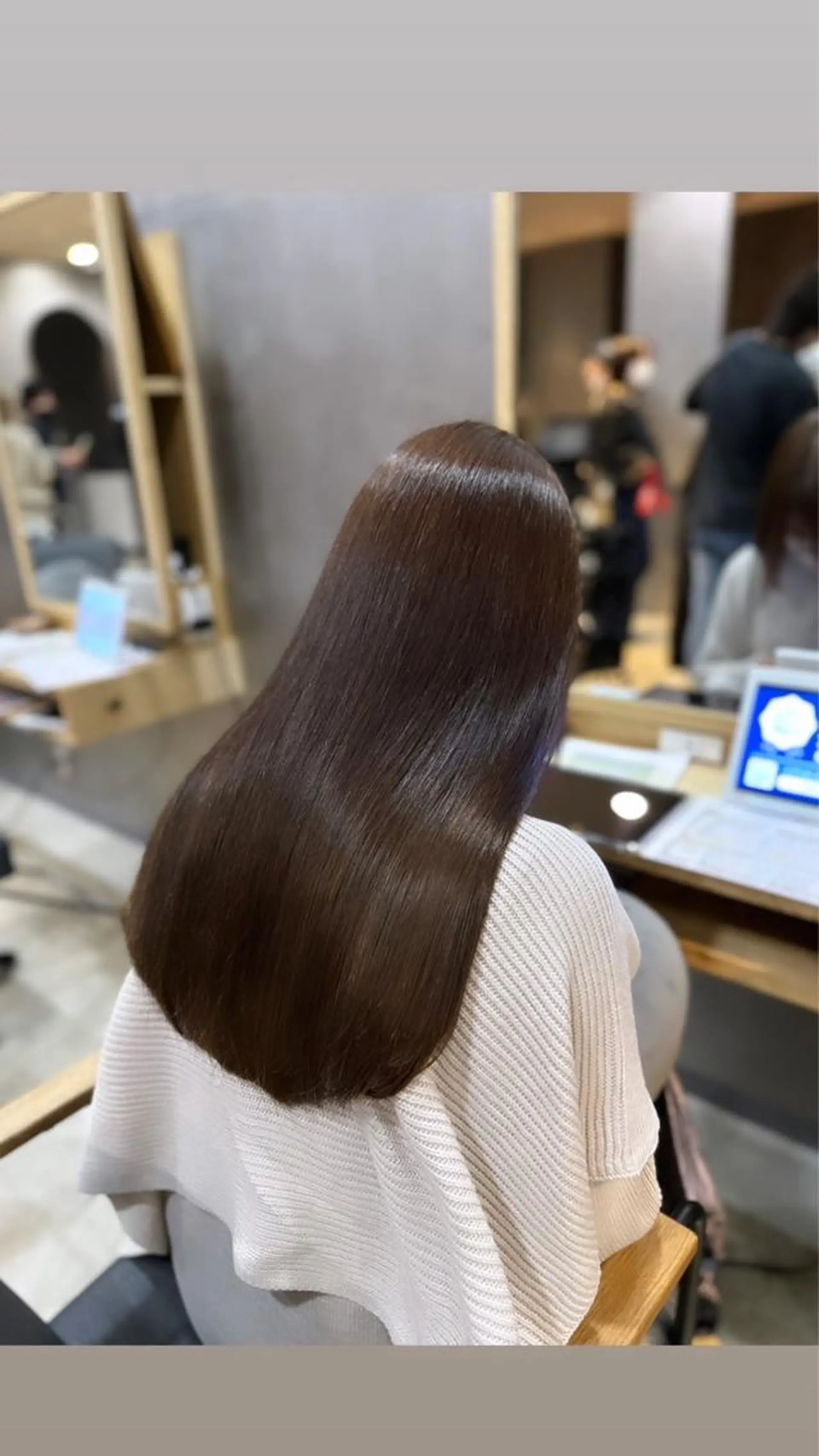 トリートメント 稲田 ことみのヘアスタイル