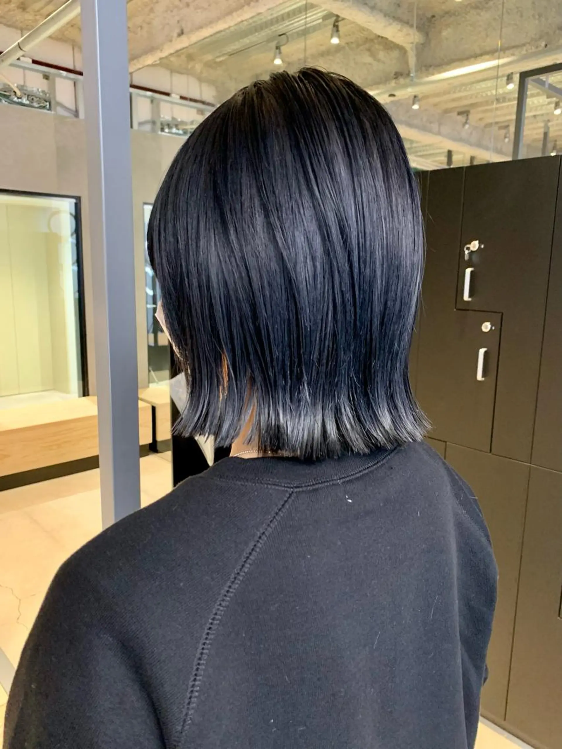 カラー リョウ/ショート /ハイトーン/八王子のヘアスタイル