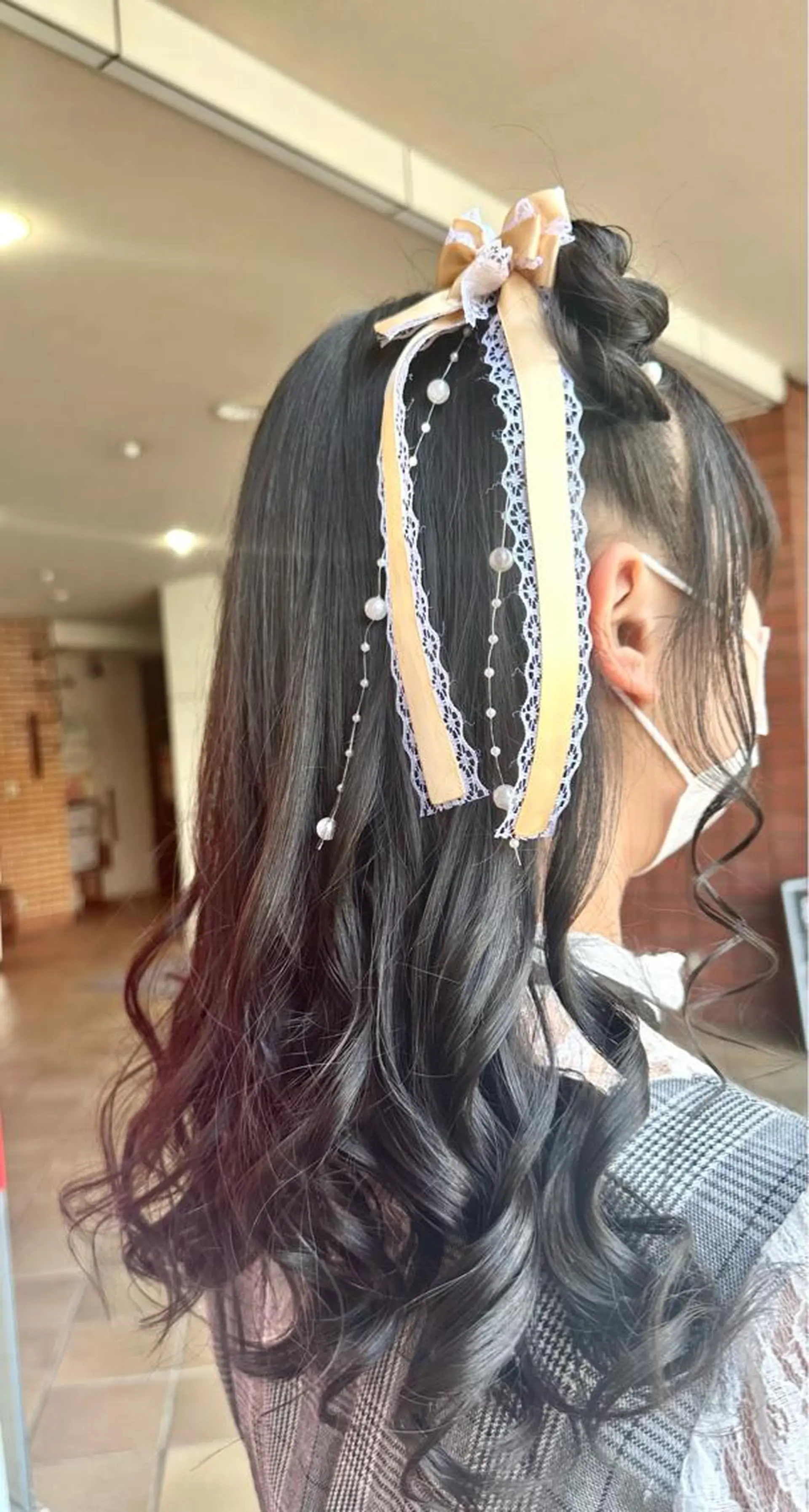 ロング ヘアアレンジ 横山 千春のヘアスタイル