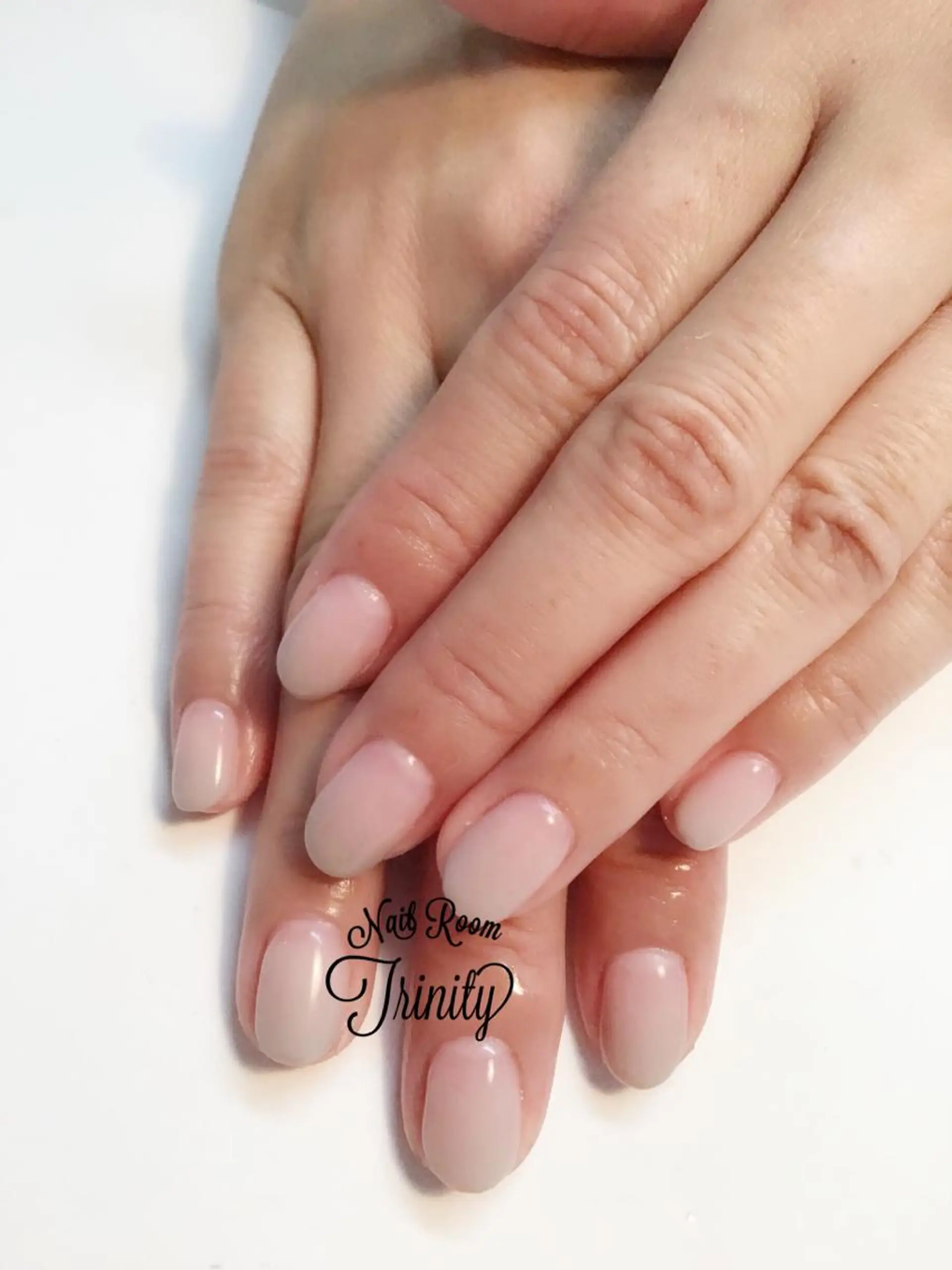 ネイル Trinity staffのネイルデザイン