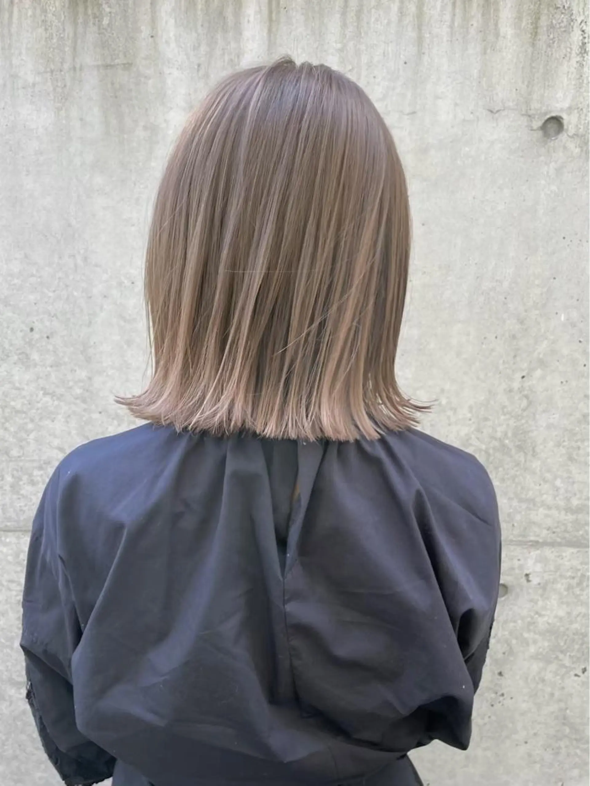 ショート カラー ブリーチ ボブ 縮毛矯正 艶透明感カラー/ 髪質改善/三ツ木一生のヘアスタイル