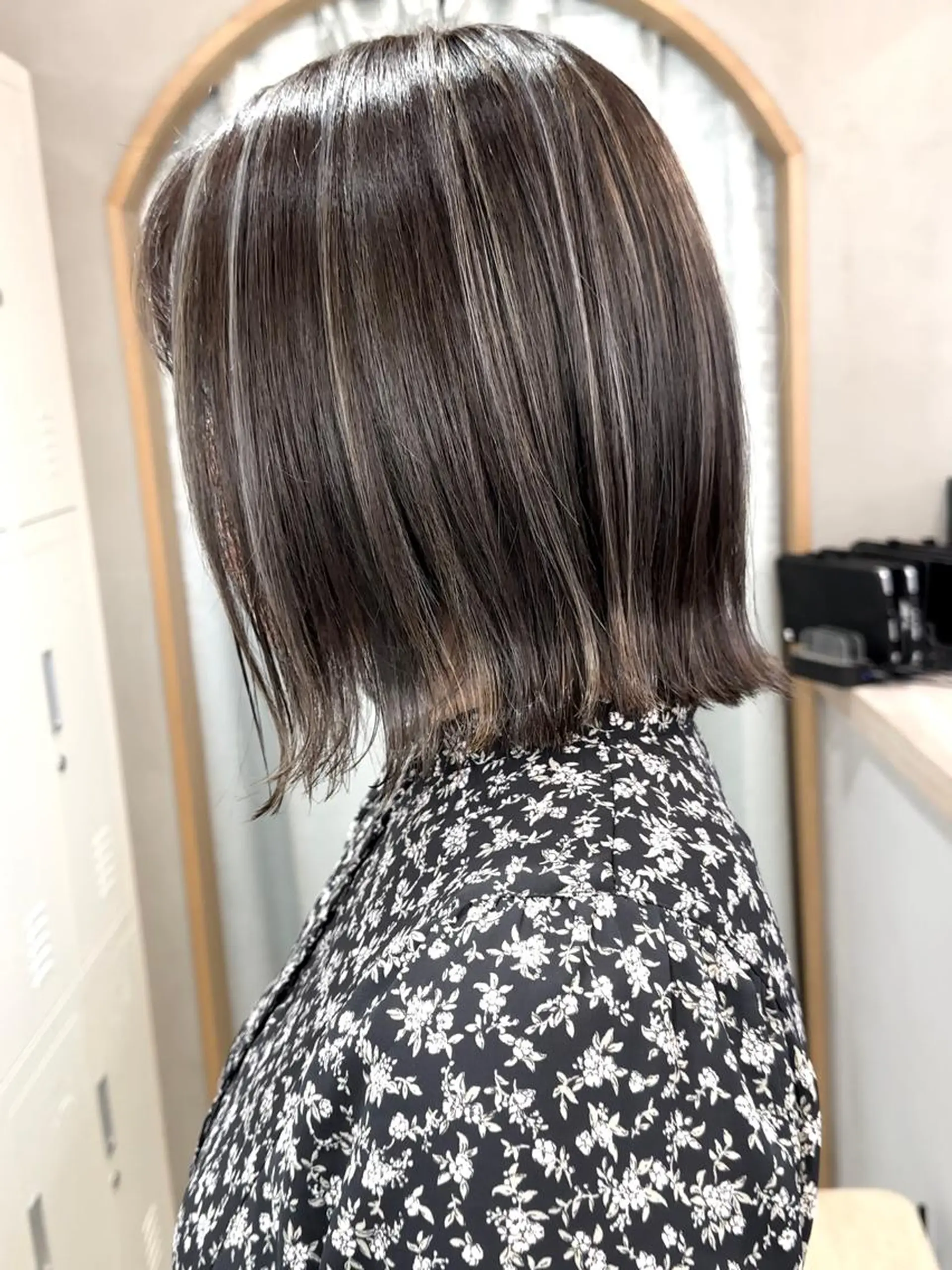 ミディアム カラー カット ヘアカラー 縮毛矯正 トリートメント 縮毛/レイヤー 韓国/橋口のヘアスタイル