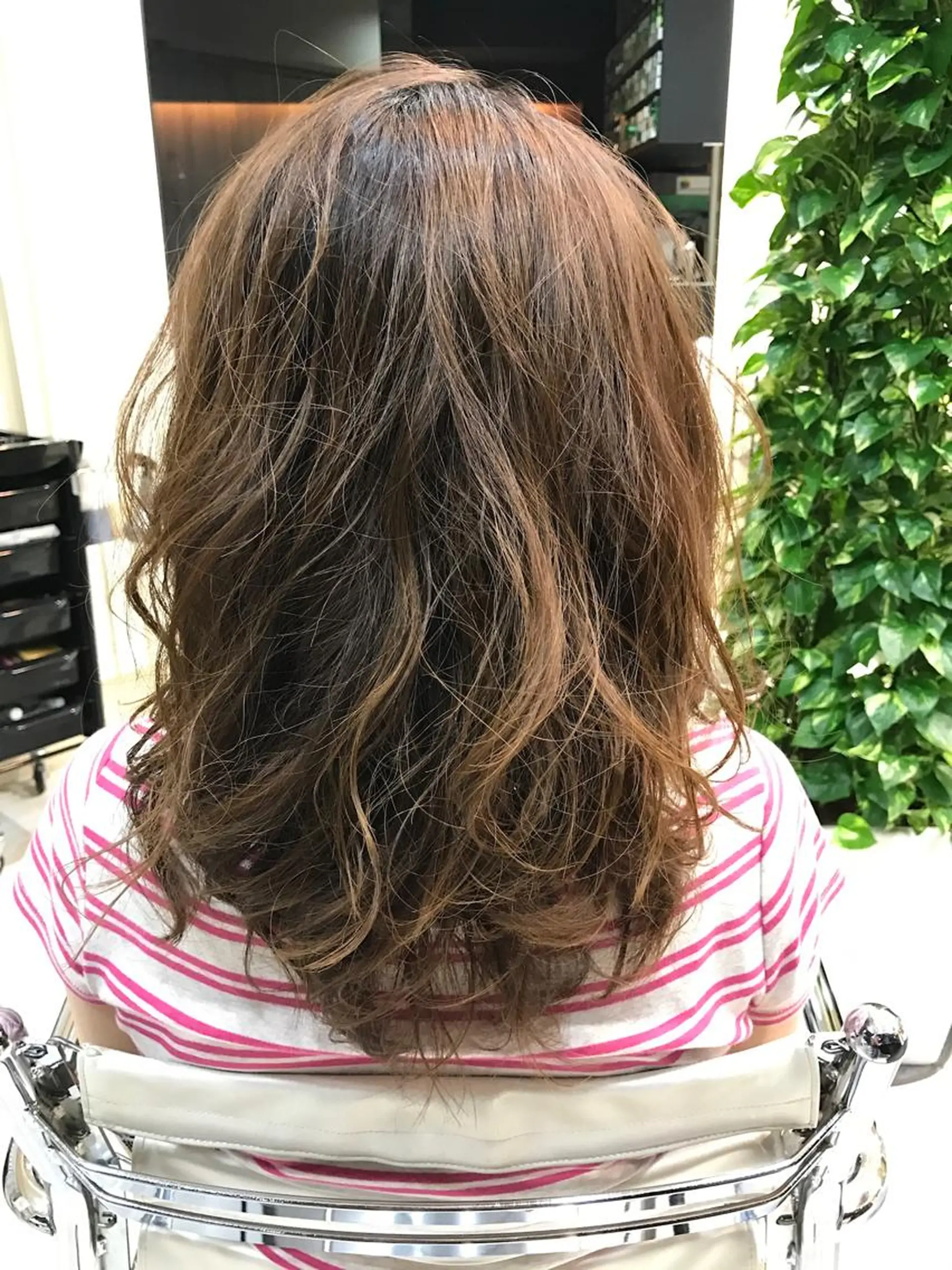 セミロング パーマ セミロングパーマ カット パーマ トリートメント bloomsweet 鈴木駿平のヘアスタイル