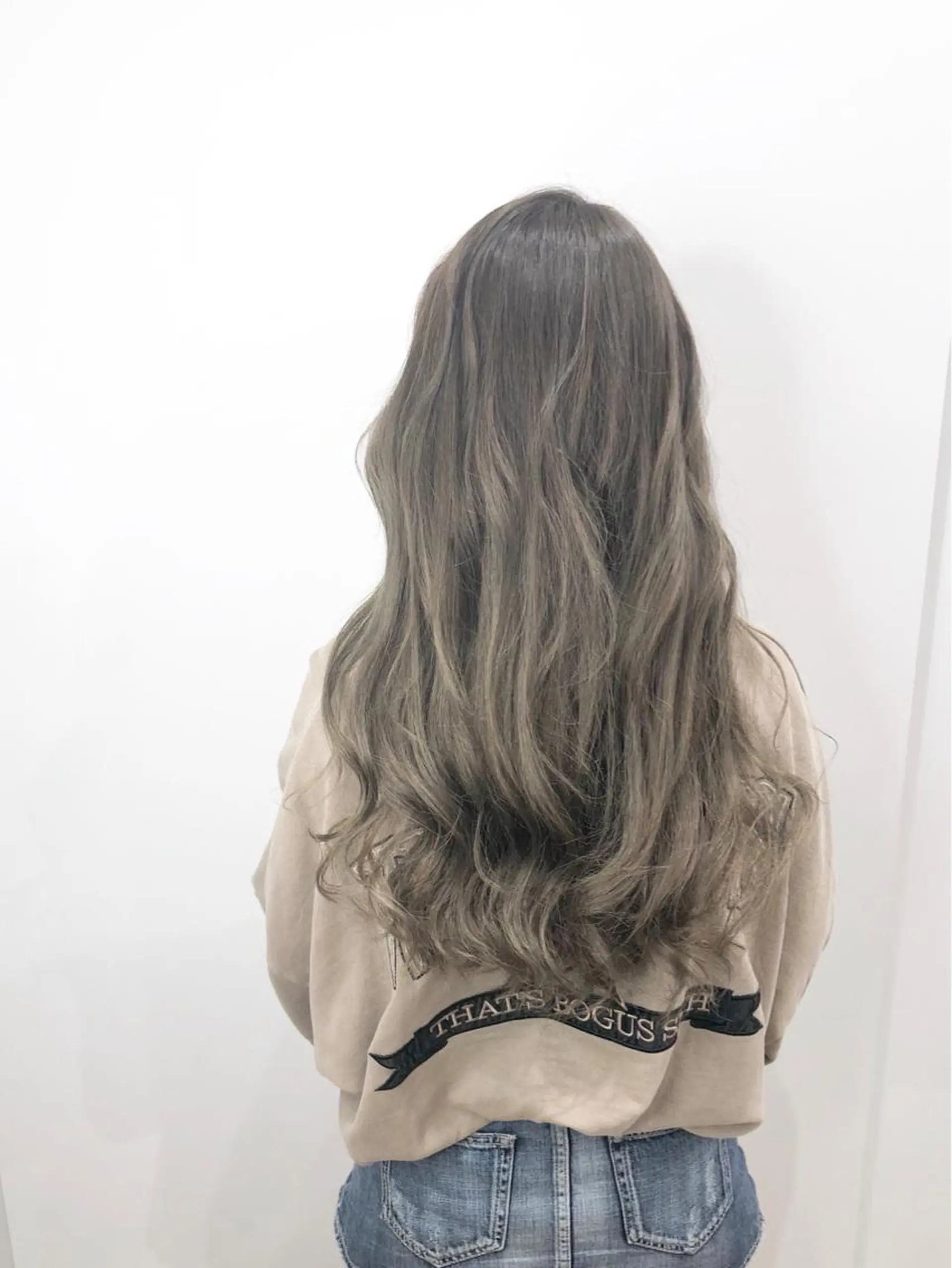 ロング カラー  渡部 妃月のヘアスタイル