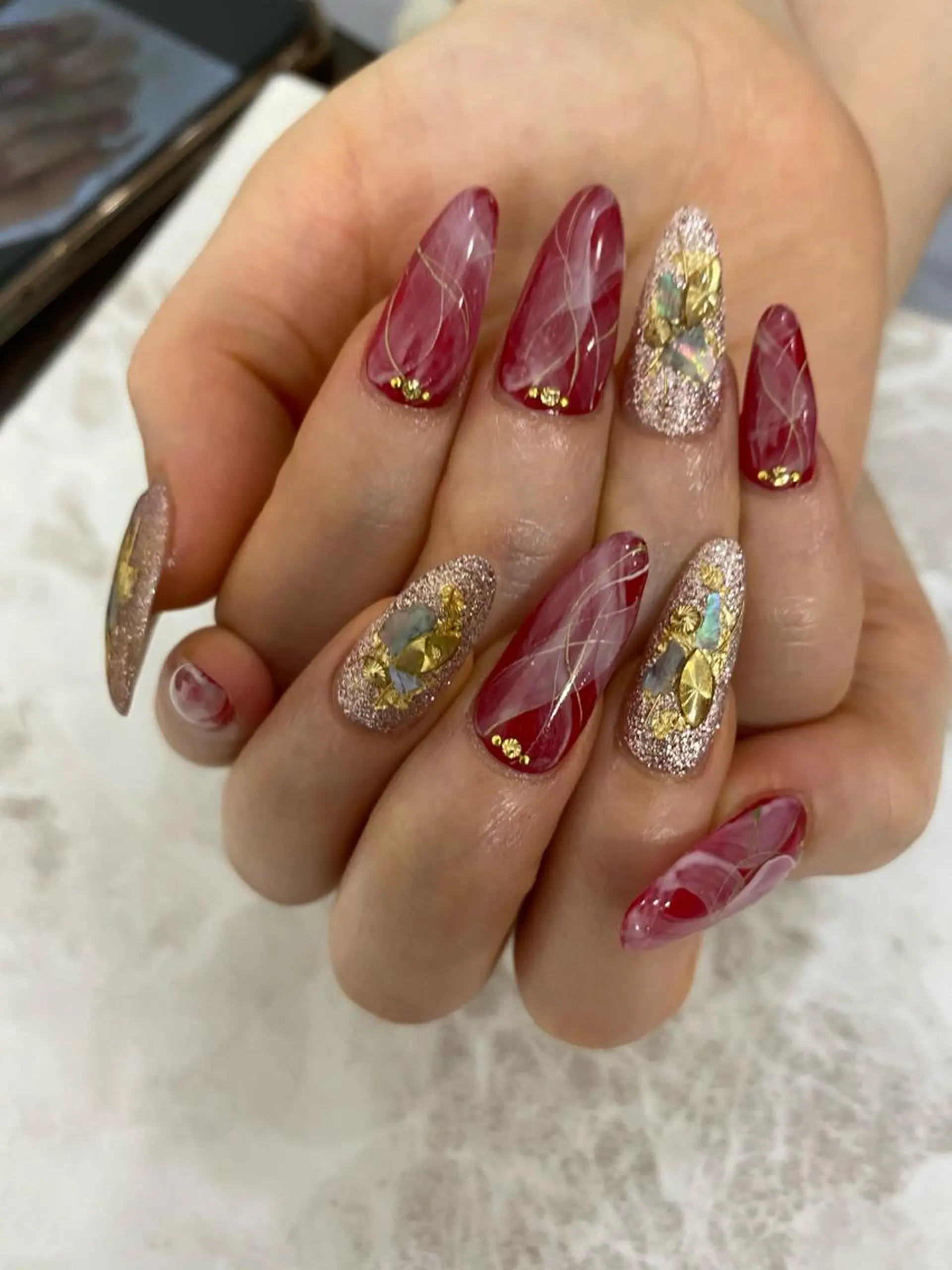 ロング ハンドネイル NAILSALON 🍔Timna🍟のネイルデザイン