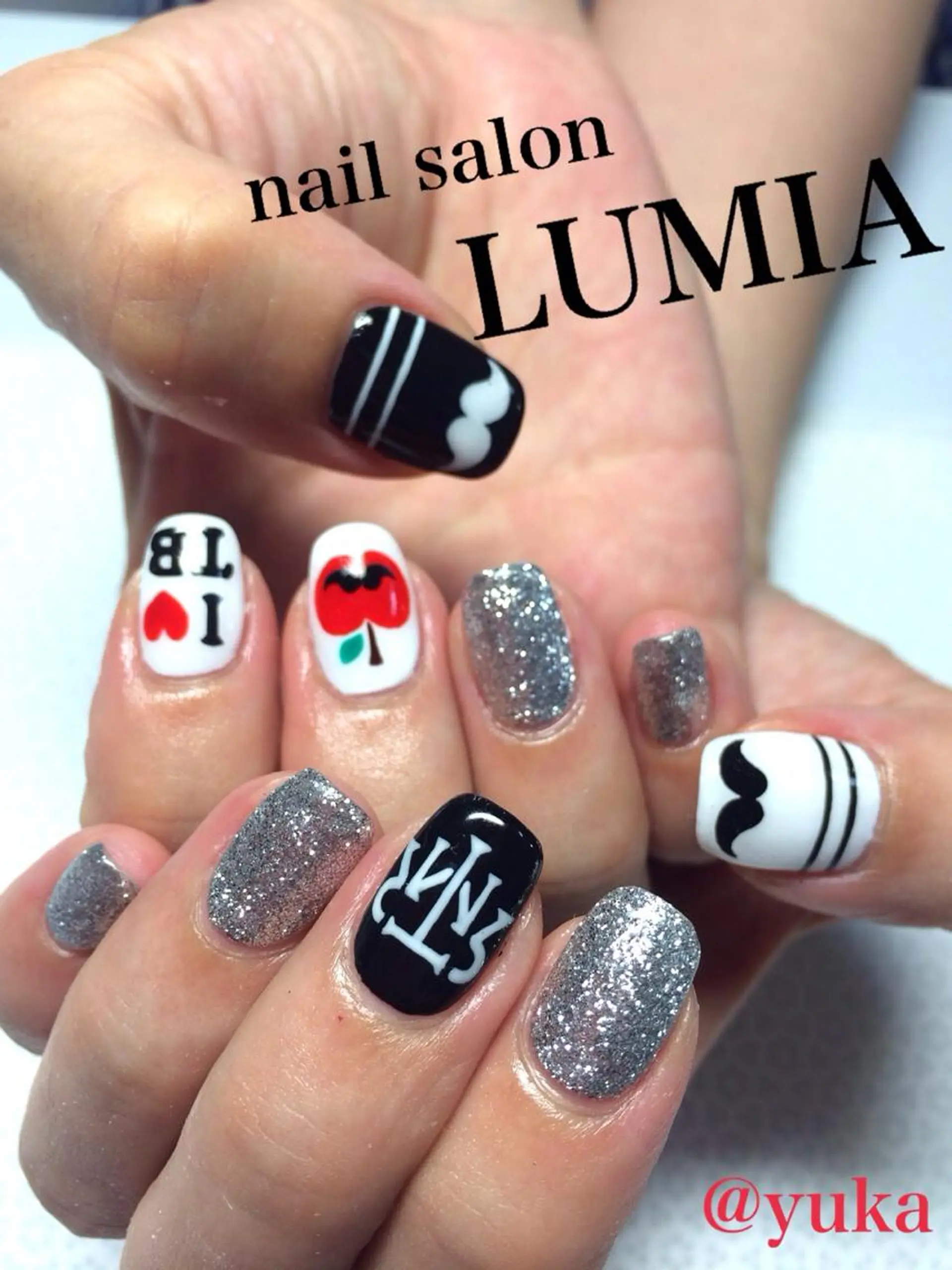 VIOLUS所属・VIOLUS 関目のネイルデザイン