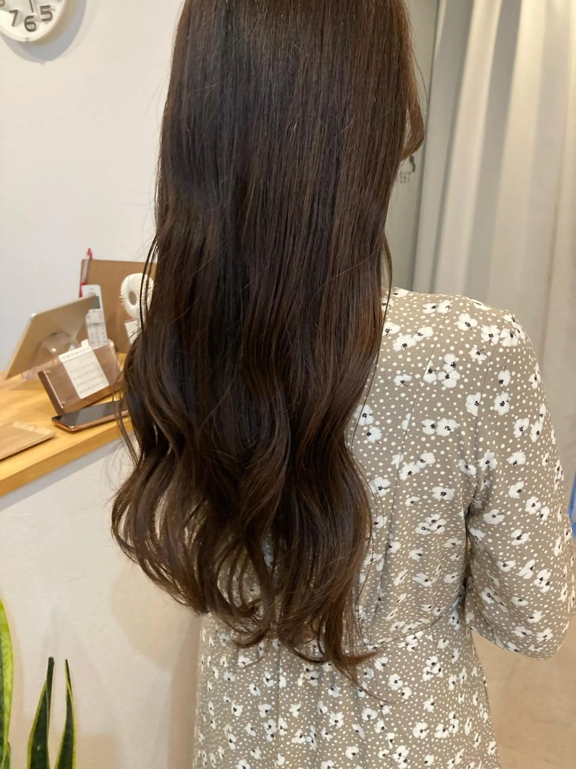 ロング カット ヘアカラー トリートメント ✨色持ちの良い艶 カラー✨蟹江真世のヘアスタイル