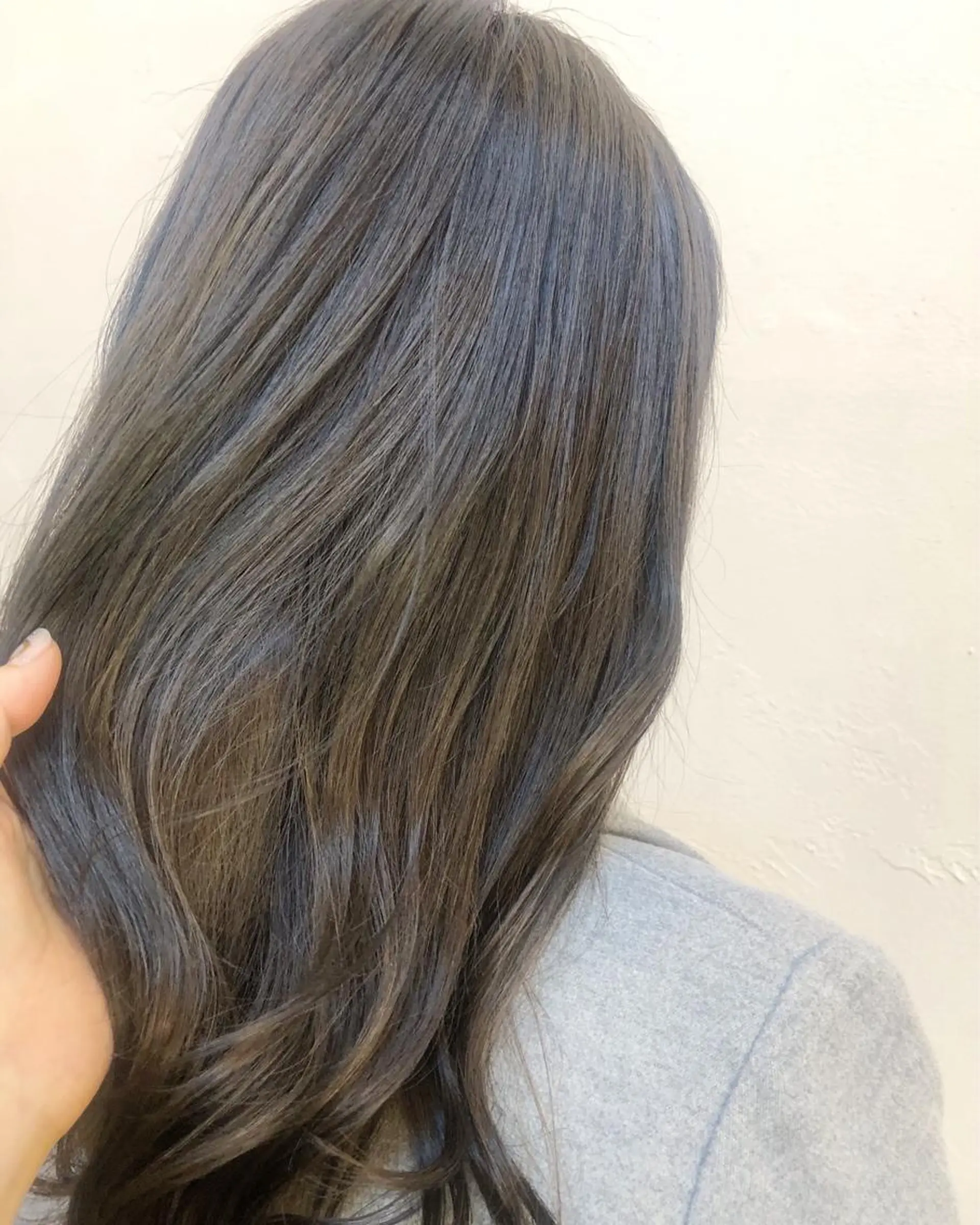 ミディアム カラー アッシュ 透明感カラー luve heart's And Be  minamisemba所属・脇坂 佳世の眉毛・アイブロウイメージ