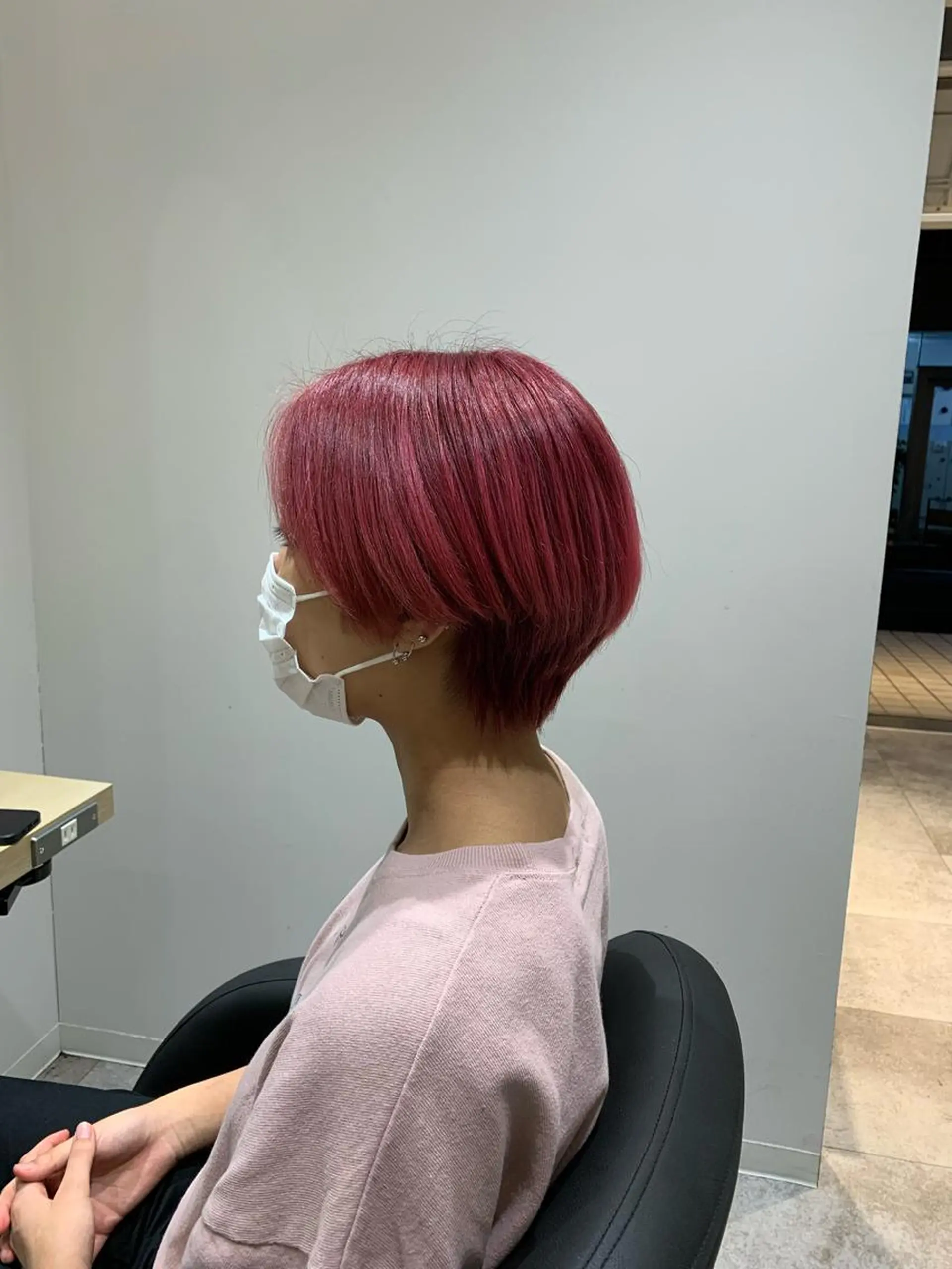 ショート カラー 🥀韓国ヘア🥀 宮津真菜のヘアスタイル