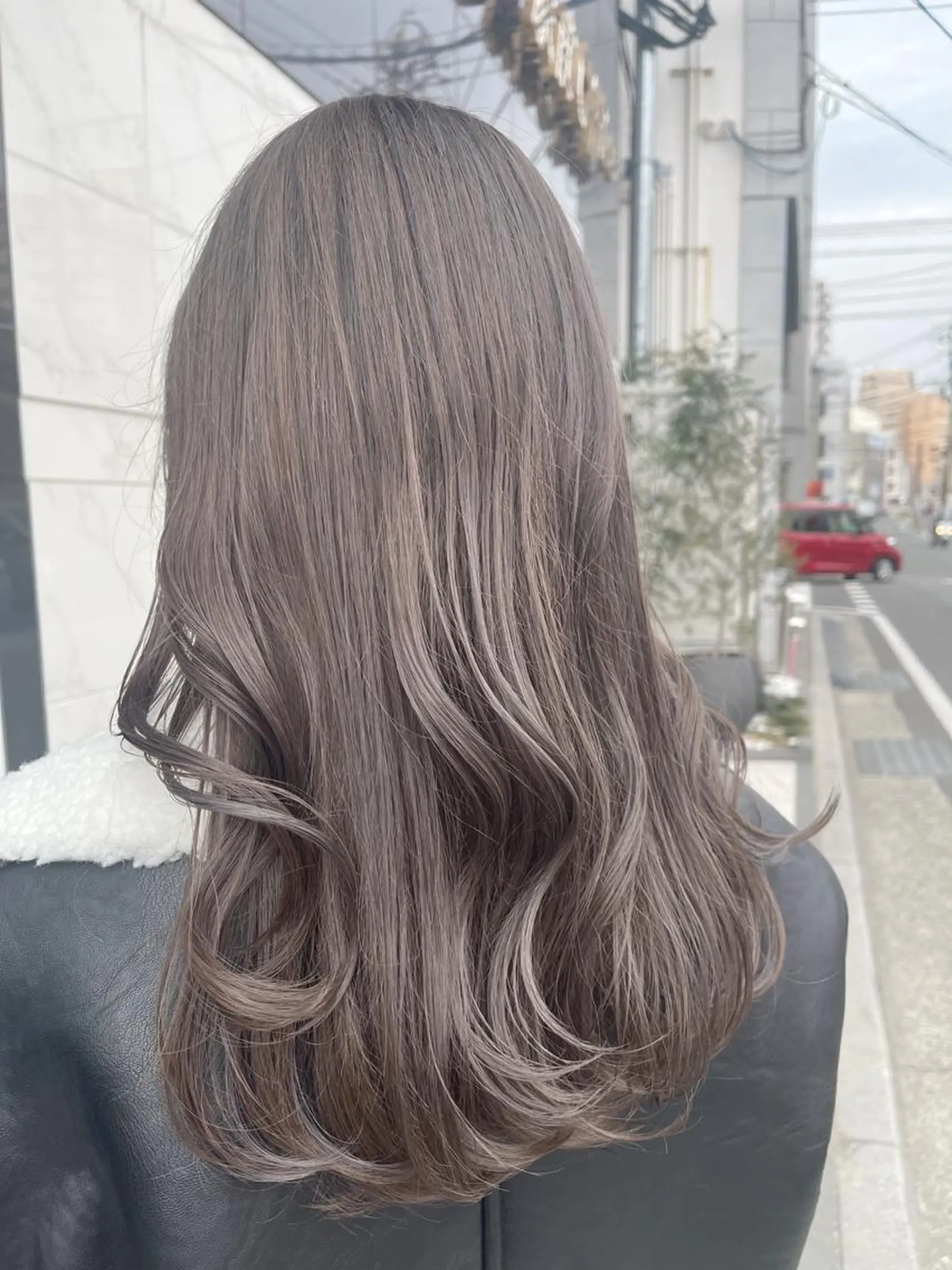 セミロング カラー ブリーチ 透明感カラー グレージュ ダブルカラー /まつ毛パーマ🎀のヘアスタイル