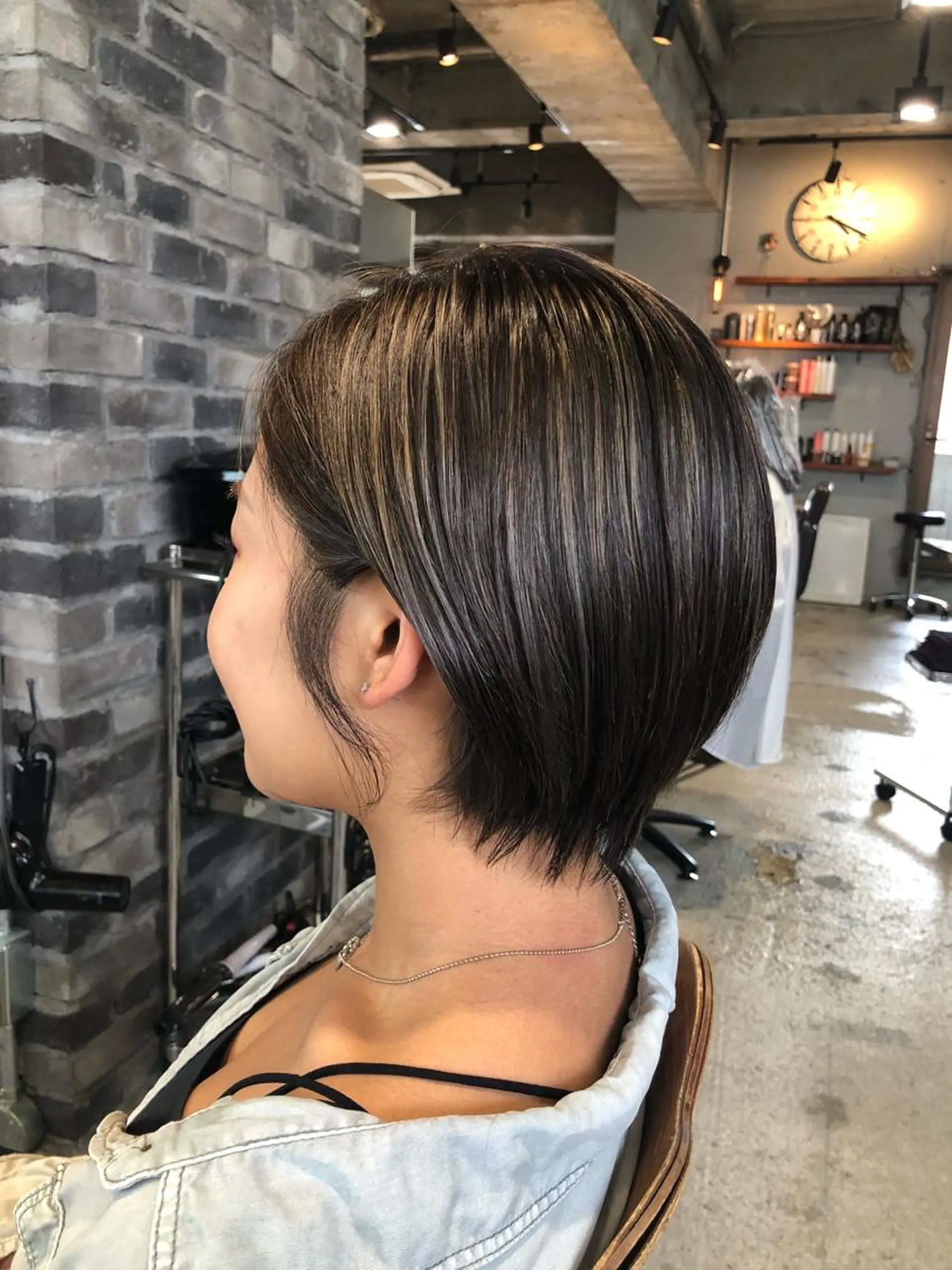 ショート カラー ハイライトカラー ハイライト ヘアカラー トリートメント 🌼褒められヘア🌼 kaoのヘアスタイル