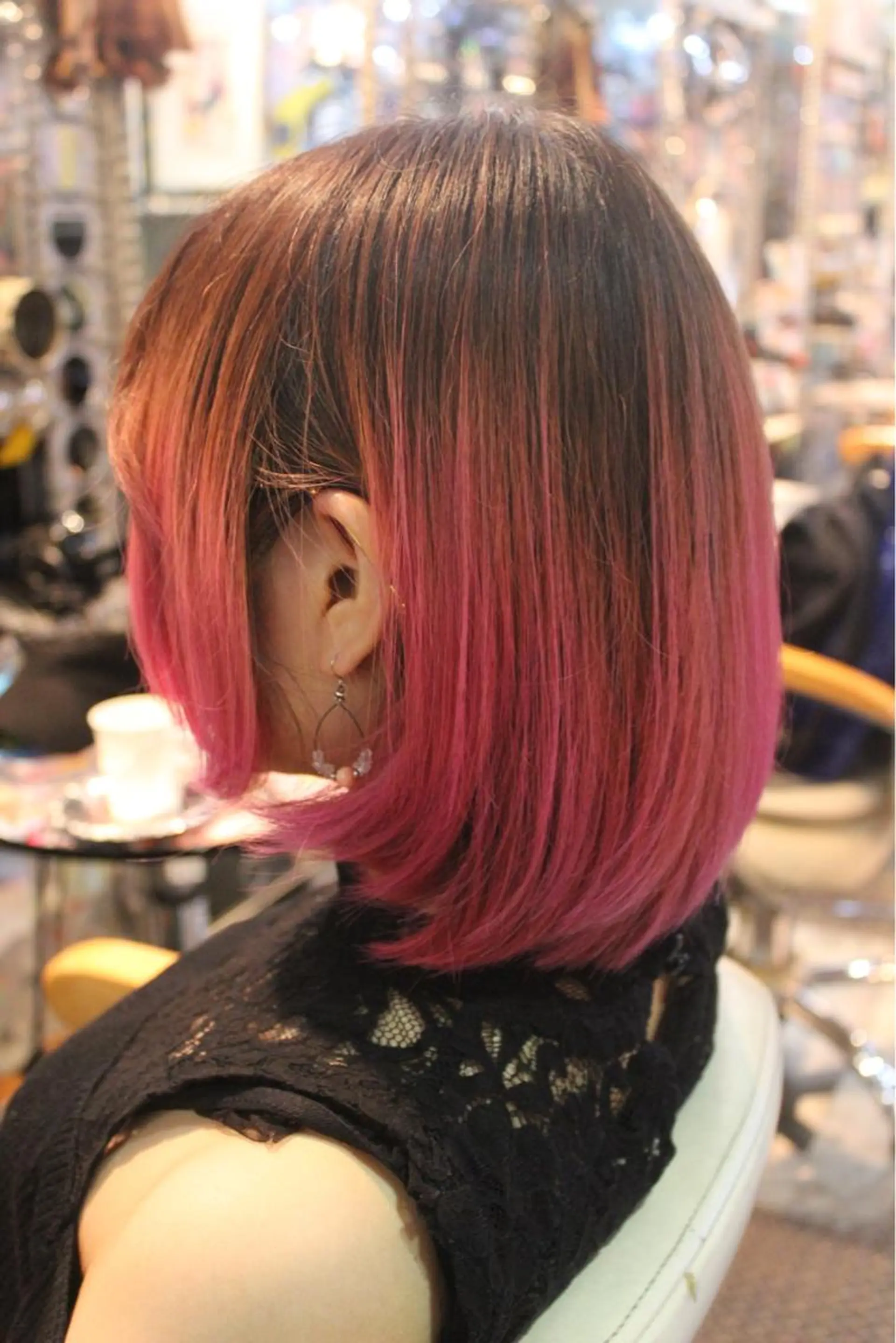 ミディアム カラー グラデーションカラー ピンクカラー haco+所属・🌈派手髪エクステ ブレイズ🌈ひろとのヘアスタイル