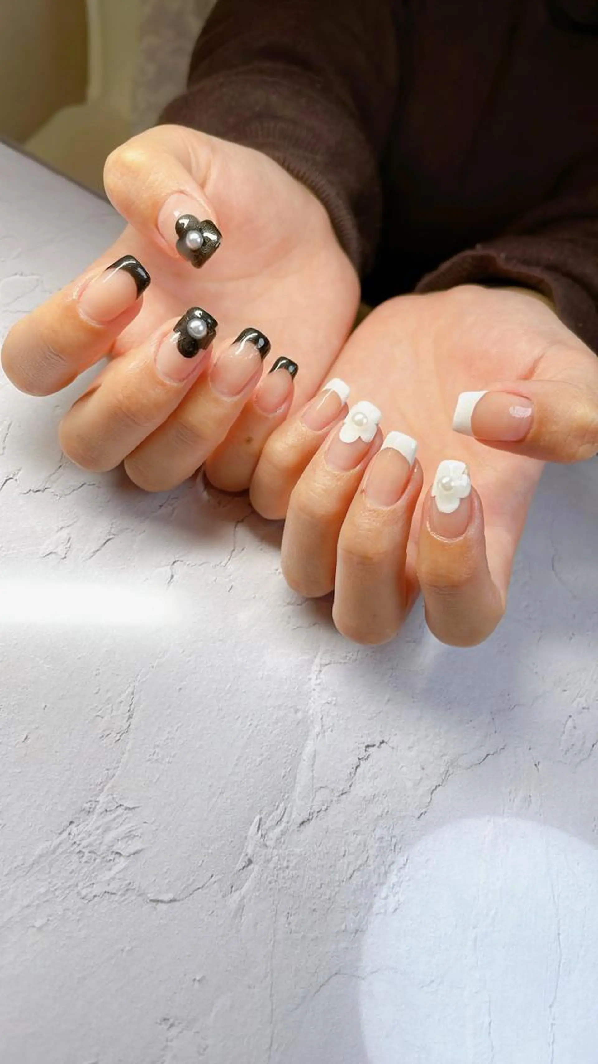 ネイル フレンチネイル ハンドネイル LaLa Peach 福岡のマツエク・マツパデザイン