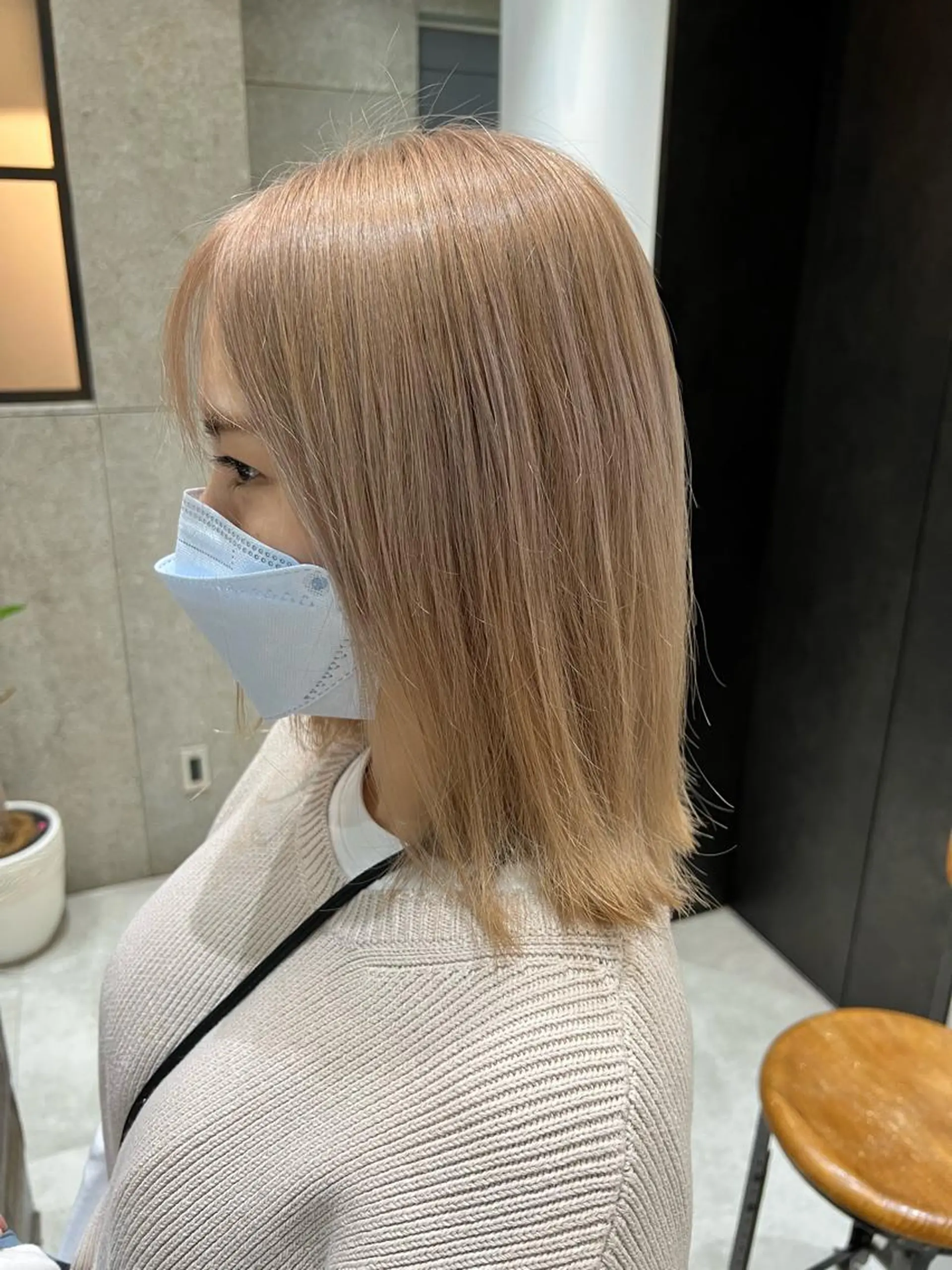 ミディアム カラー アディクシーカラー ベージュカラー ブリーチ ミルクティーベージュ ヘアカラー 🌿ニュアンス/髪質 改善🌿Fukudaのヘアスタイル