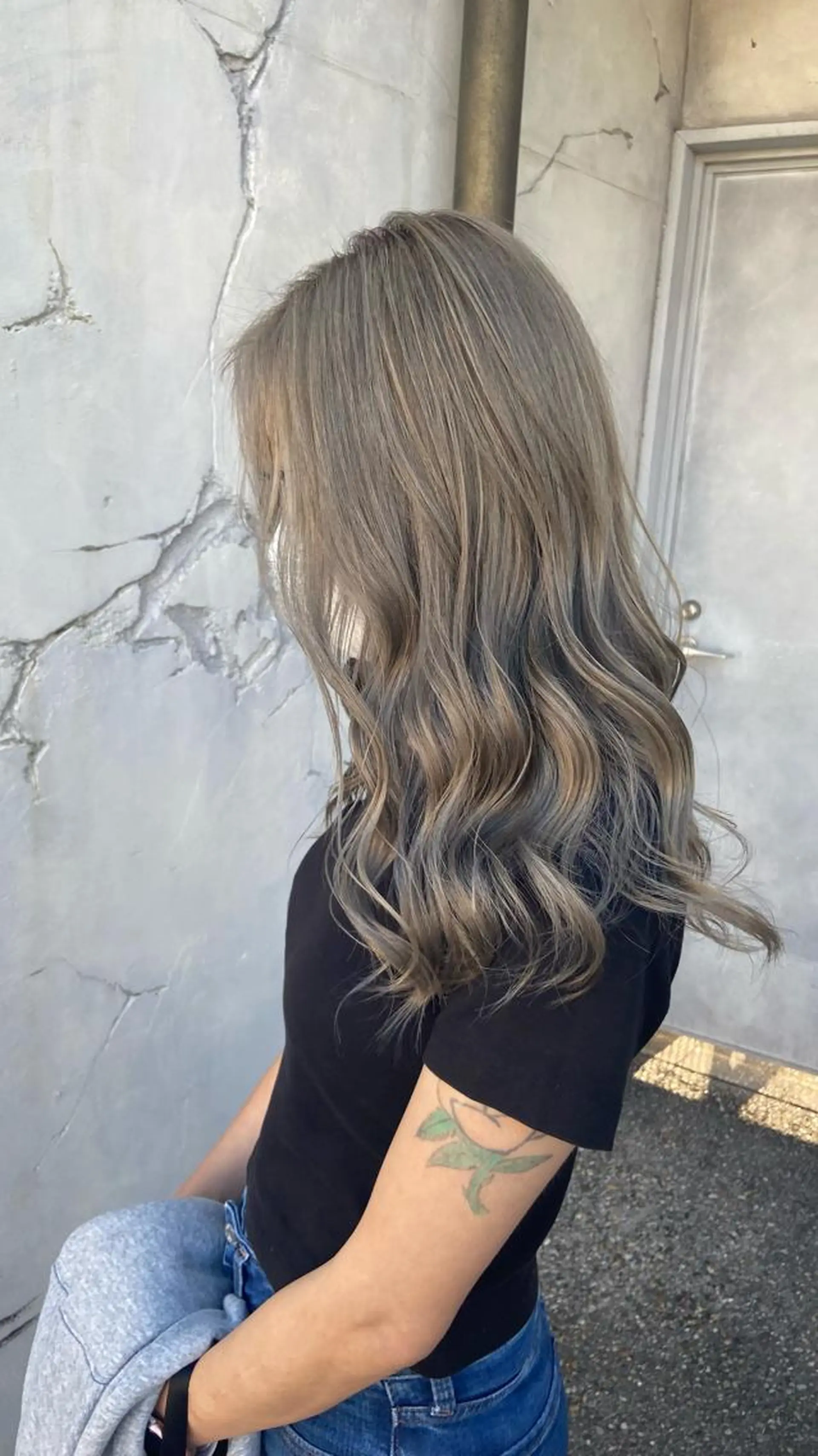 ロング カラー ブリーチ ヘアカラー 🦭☪️Azumiボ ブ/レイヤー☪️🦭のヘアスタイル