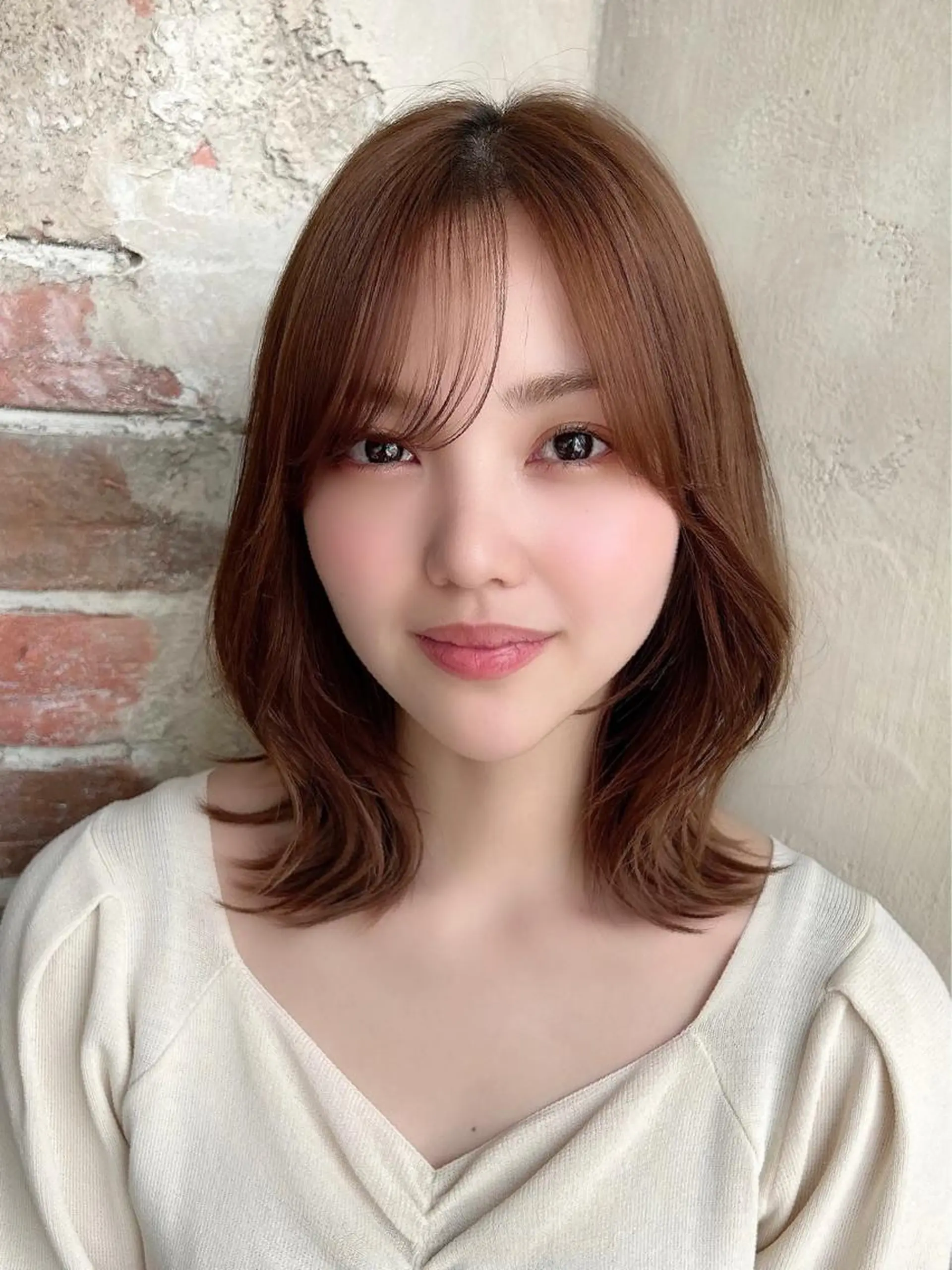 ミディアム カラー ベージュカラー ブラウンカラー くびれヘア 髪質改善 縮毛矯正 🧡くびれヘア/前髪 顔周り🧡久原結衣のヘアスタイル