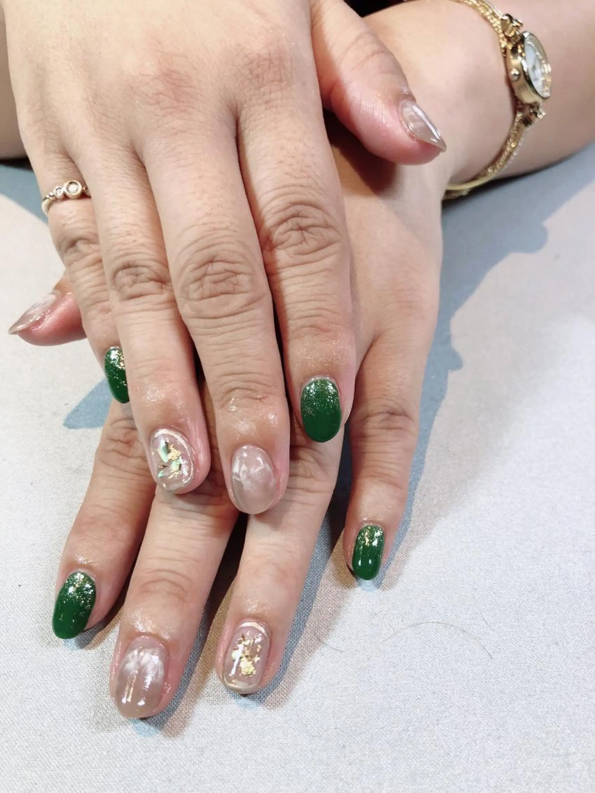 ネイル iiloo aromaworksのネイルデザイン