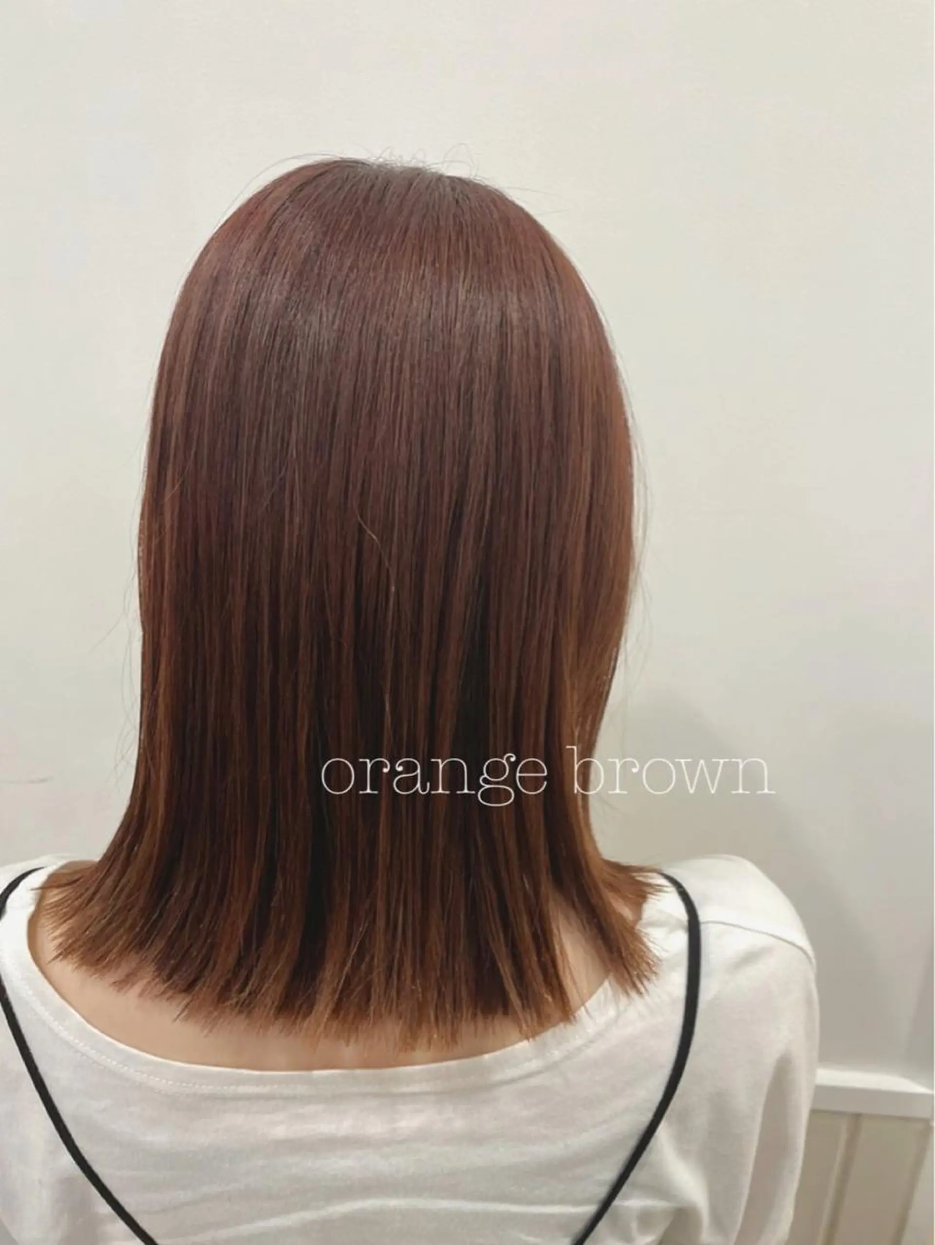 ミディアム カラー カット ヘアカラー トリートメント ぱつっとボブ/ 小野あかねのヘアスタイル