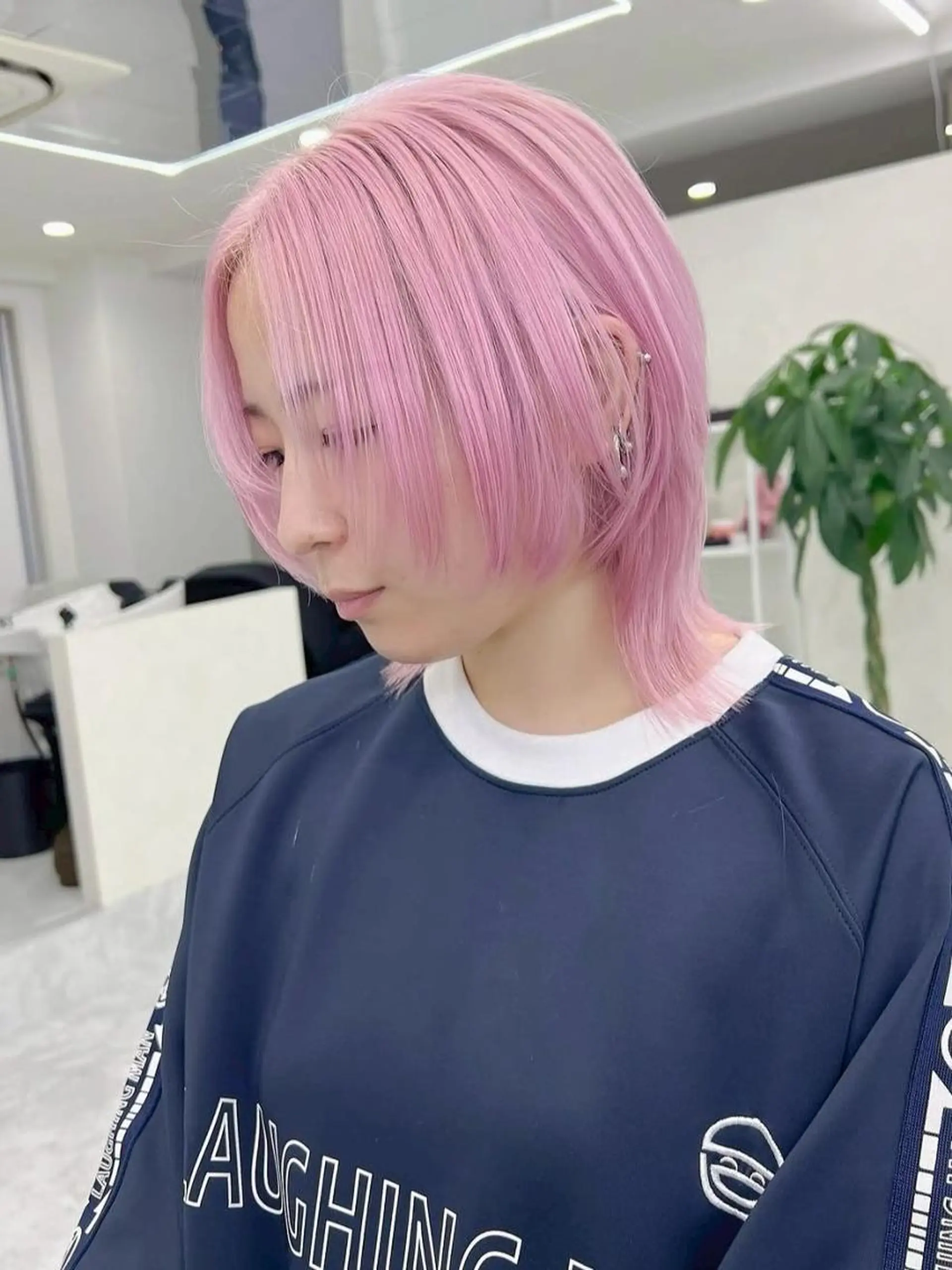 ミディアム カラー アディクシーカラー アッシュ バレイヤージュ ベージュカラー ブルーカラー 髪質改善ストレート髪 質改善カラー特化中崎のヘアスタイル