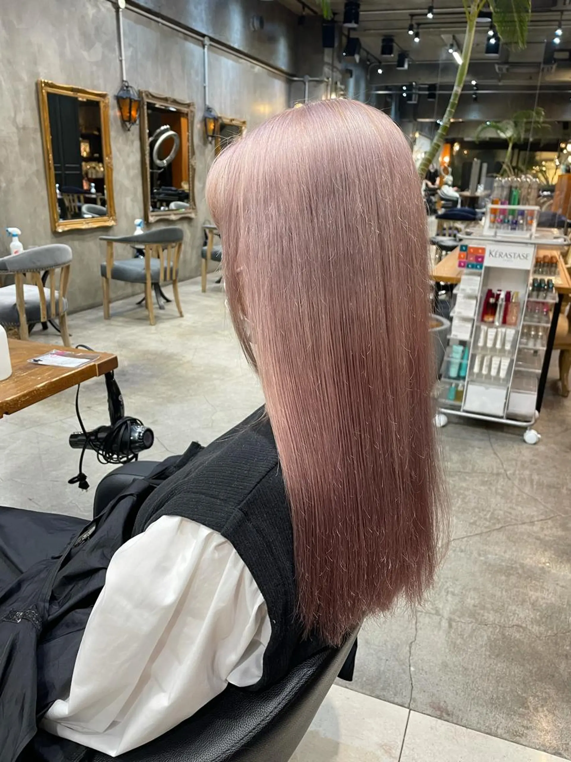 セミロング カラー カット ヘアカラー トリートメント 🦋透明感カラー /ケアブリーチ🦋のヘアスタイル