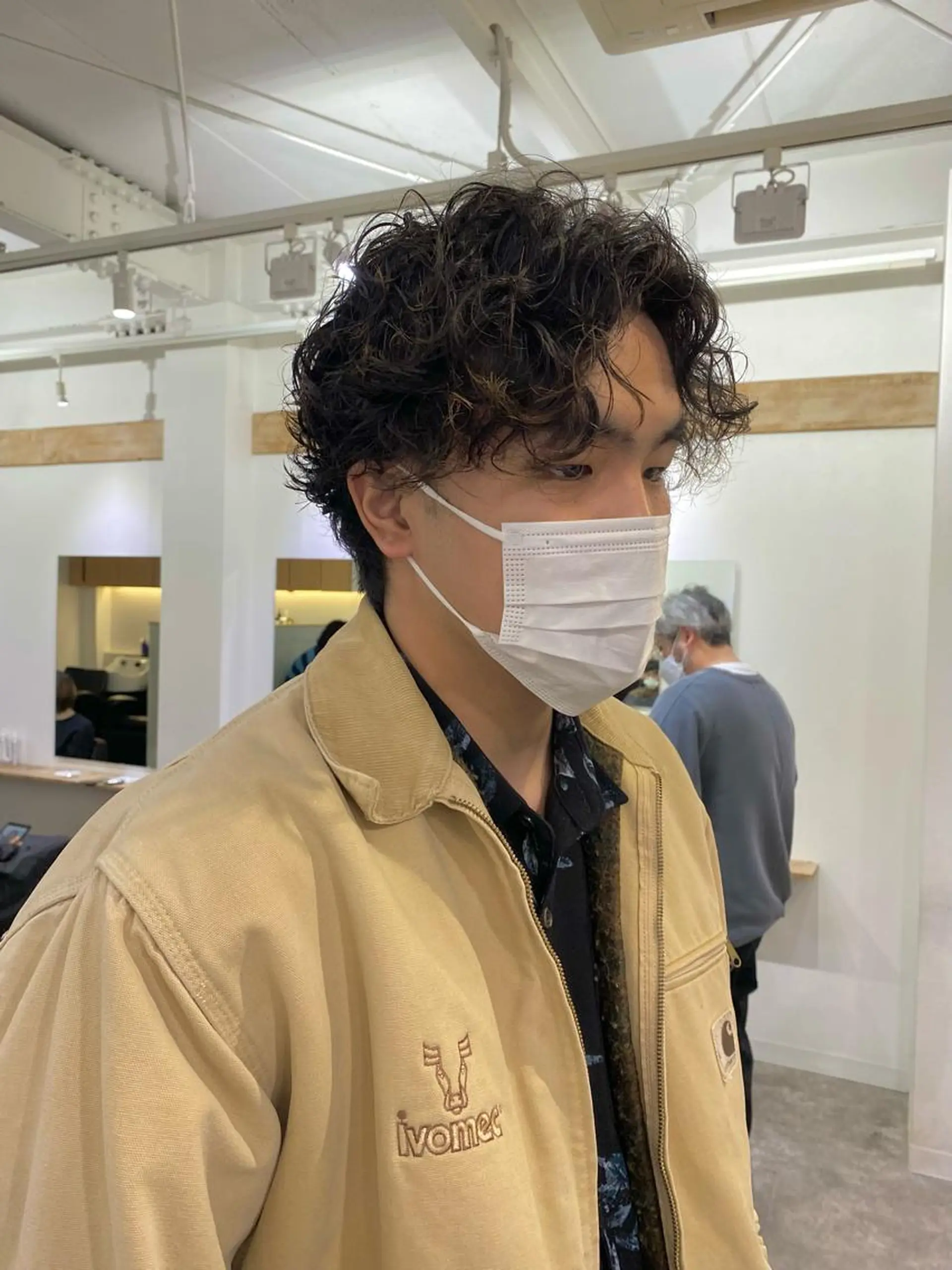 ミディアム パーマ メンズ ミディアムパーマ メンズパーマ 森貴裕/ベージュ/ パーマ/オリーブのヘアスタイル