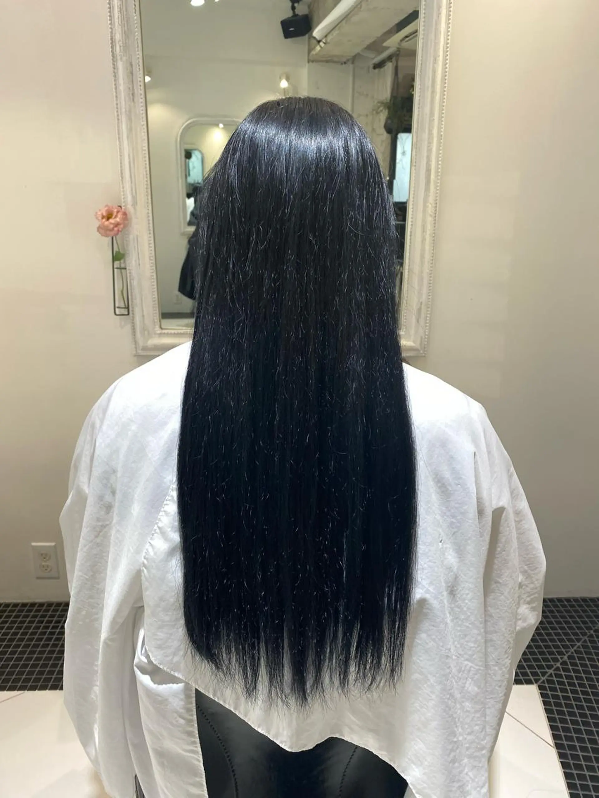 ロング カラー ducha所属・DUCHA Tomida naoのヘアスタイル