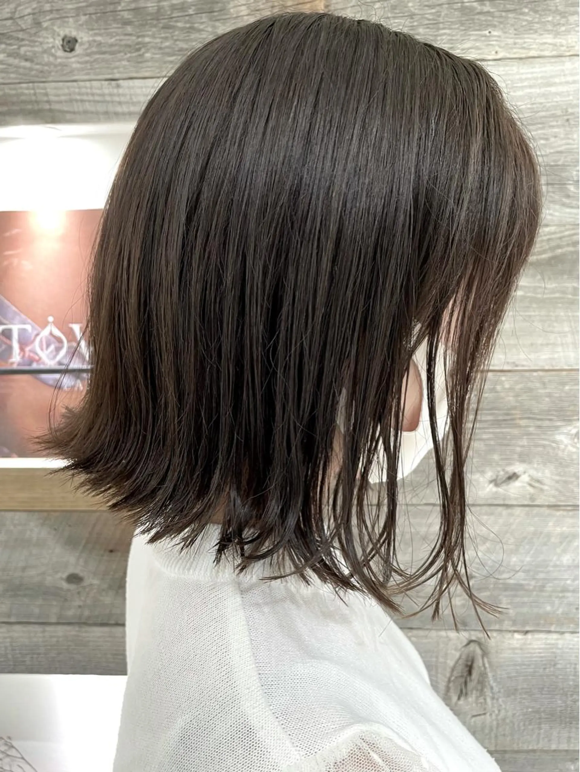 ミディアム カラー ボブ 外ハネヘア カット ヘアカラー 卒業式受付中🌻 肥田亜沙美のその他イメージ