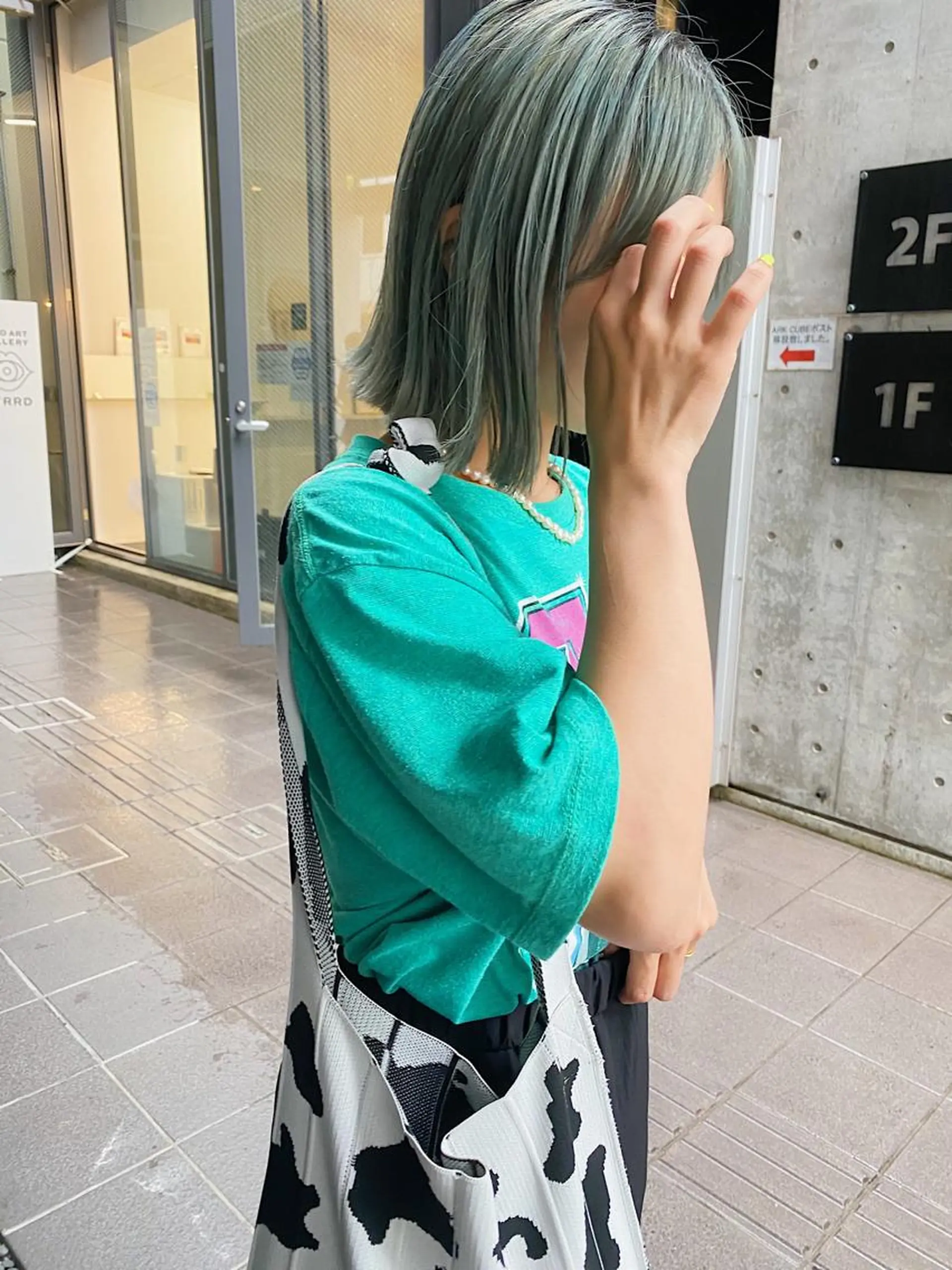 ミディアム カラー パーマ ヘアアレンジ メンズ キッズ ネイル マツエク・マツパ umu.［韓国ヘア /ダウンパーマ］のヘアスタイル