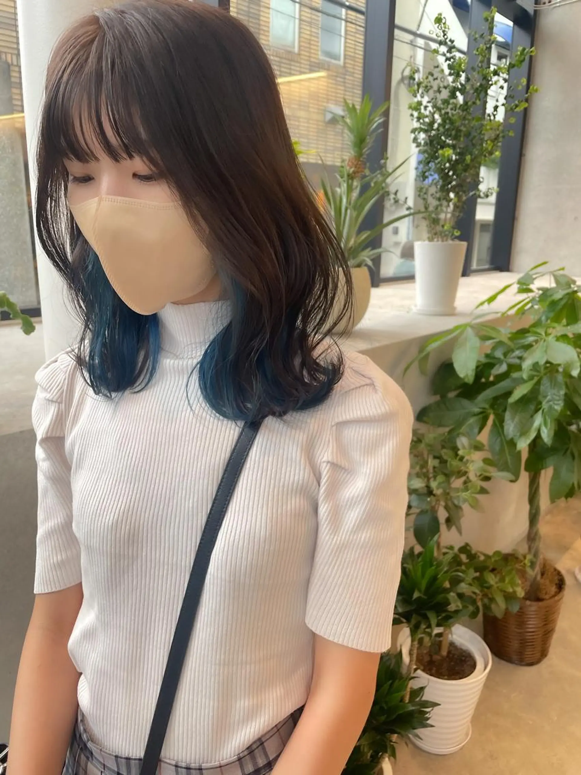 ショート カラー ヘアアレンジ ミニボブ/ブリーチ 🌈MISATOのヘアスタイル