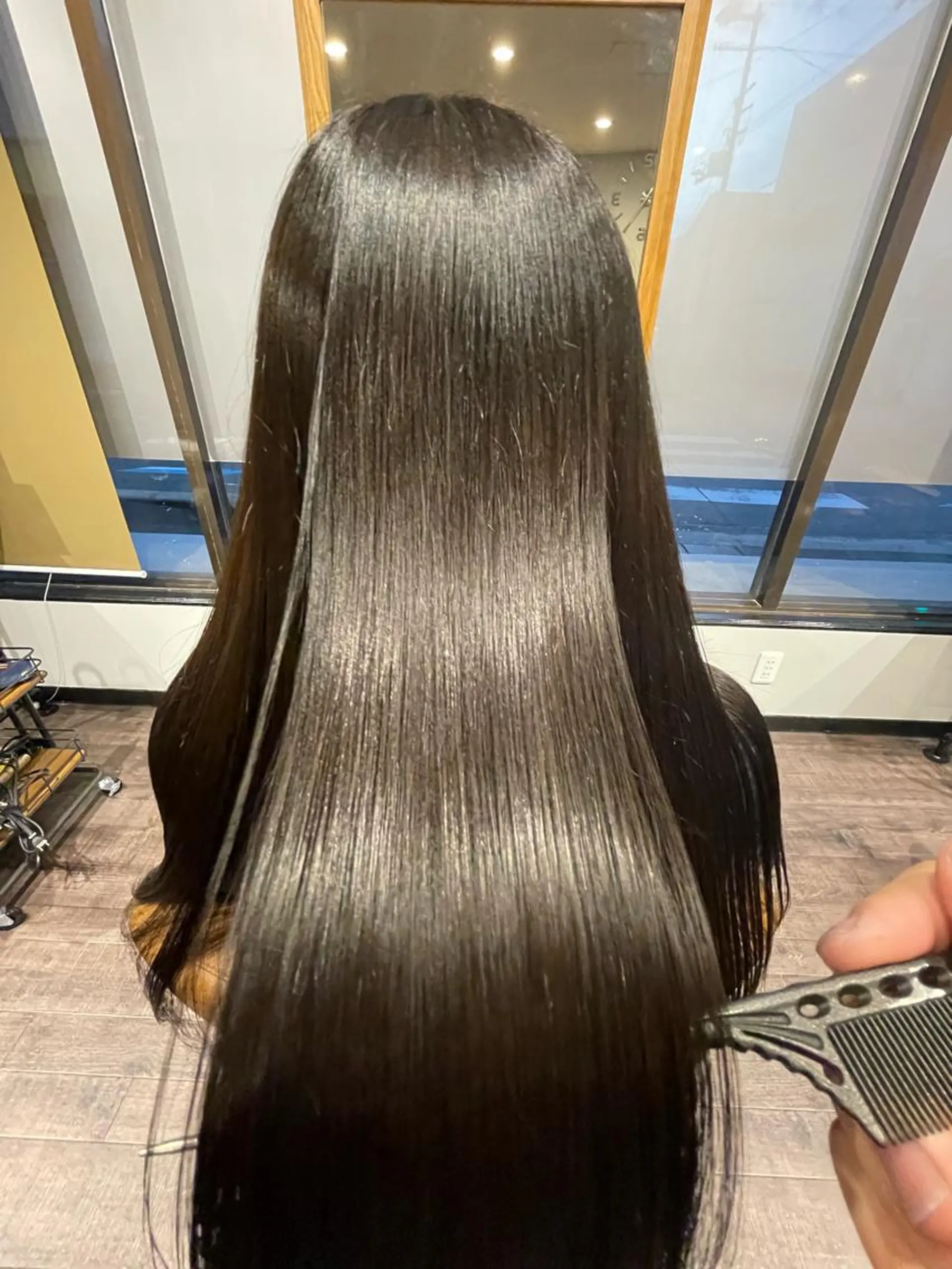 ロング カラー Mavie hair所属・髪質改善×潤艶カラー ⭐️岡田崇彰のヘアスタイル