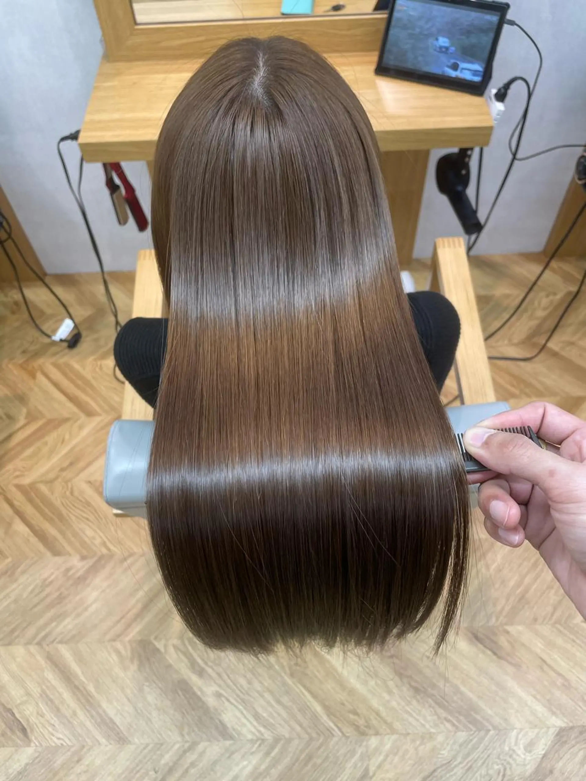 ロング カラー youres hair はなれ店所属・髪質改善🌸縮毛矯正 専門家💖後藤のヘアスタイル