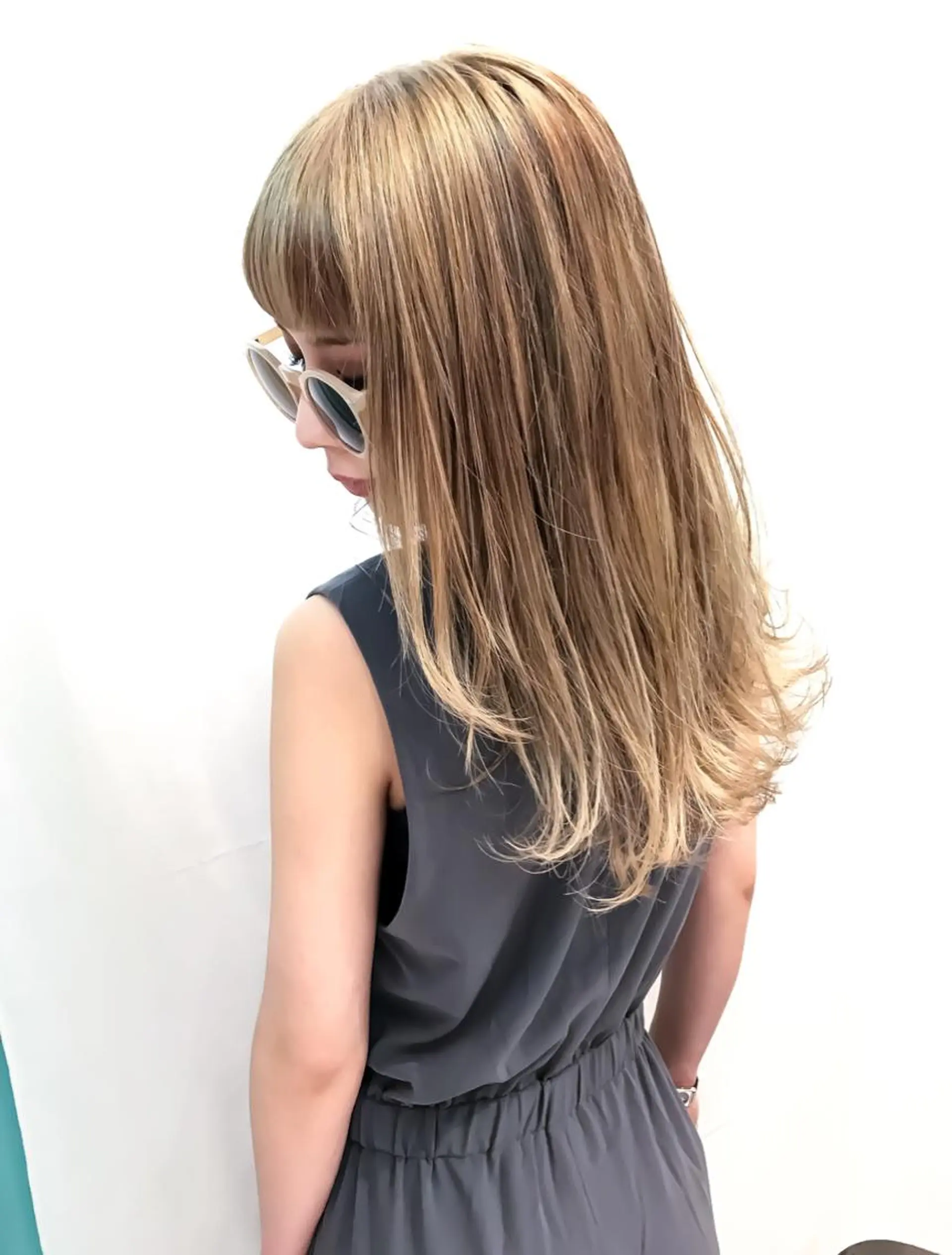 ロング カラー 🇨🇳ワンホンヘア 下田鉄也のヘアスタイル