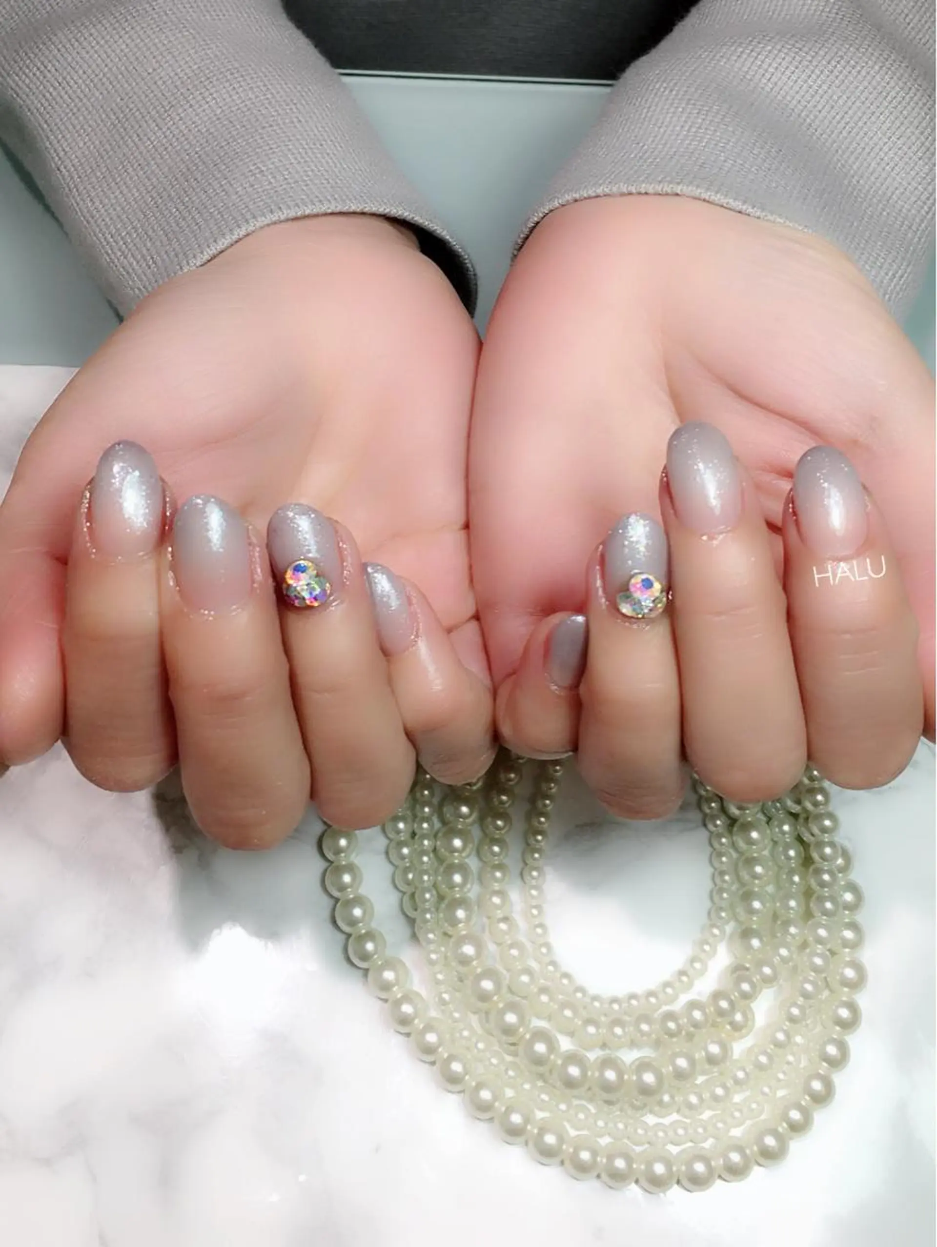 ネイル シルバー HALU ハルのネイルデザイン
