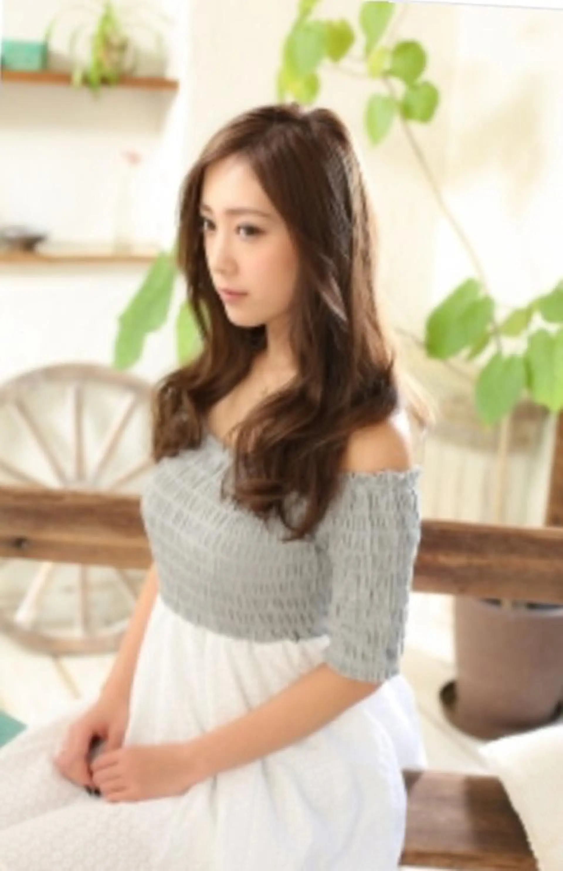 セミロング ロング カラー アッシュ レイヤーカット ロング ローレイヤー hair salon Ranun髪質改善のヘアスタイル