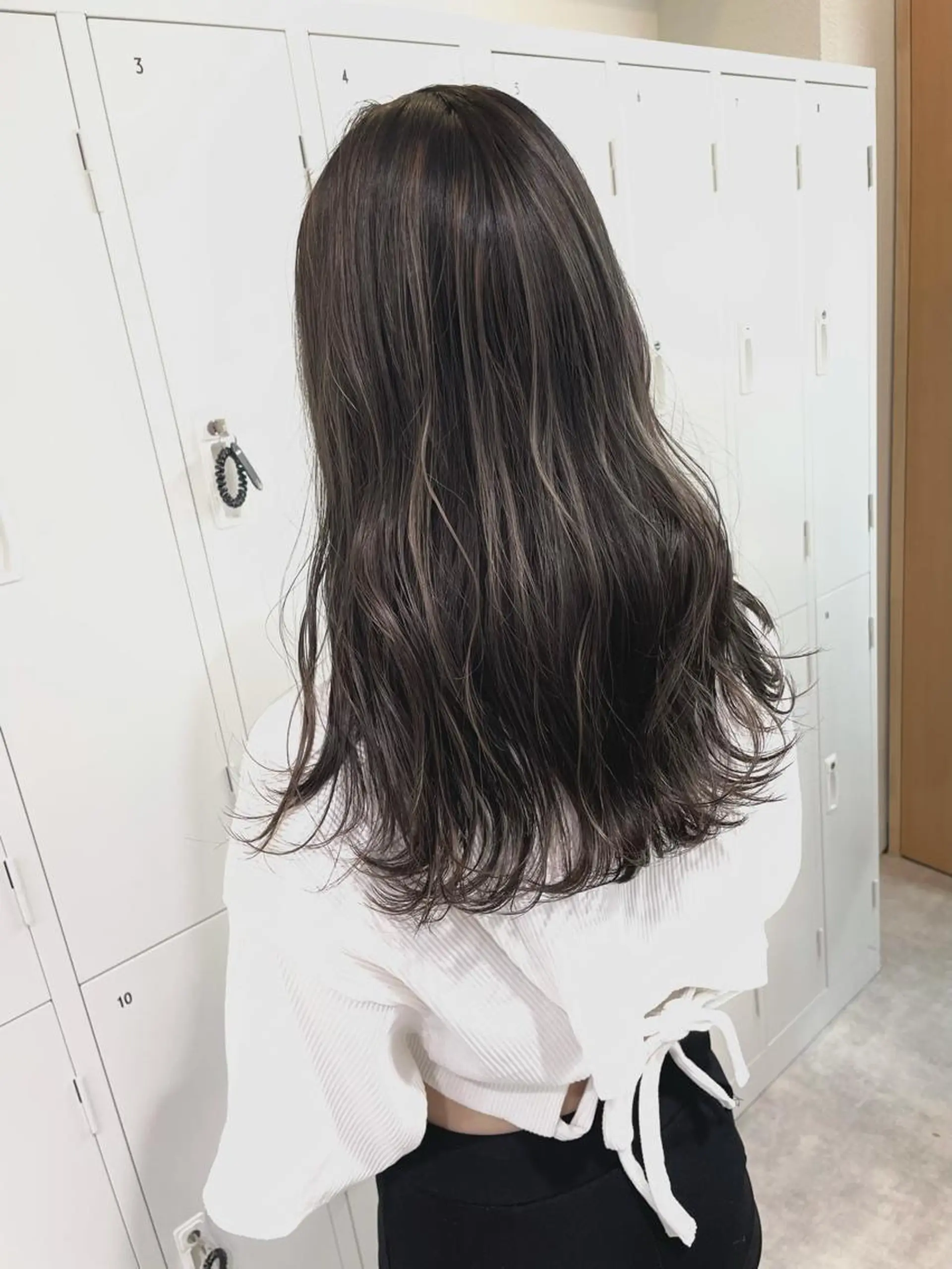 セミロング カラー グレージュ ハイライトカラー ハイライト 田中大星 /ボブ 縮毛矯正のヘアスタイル