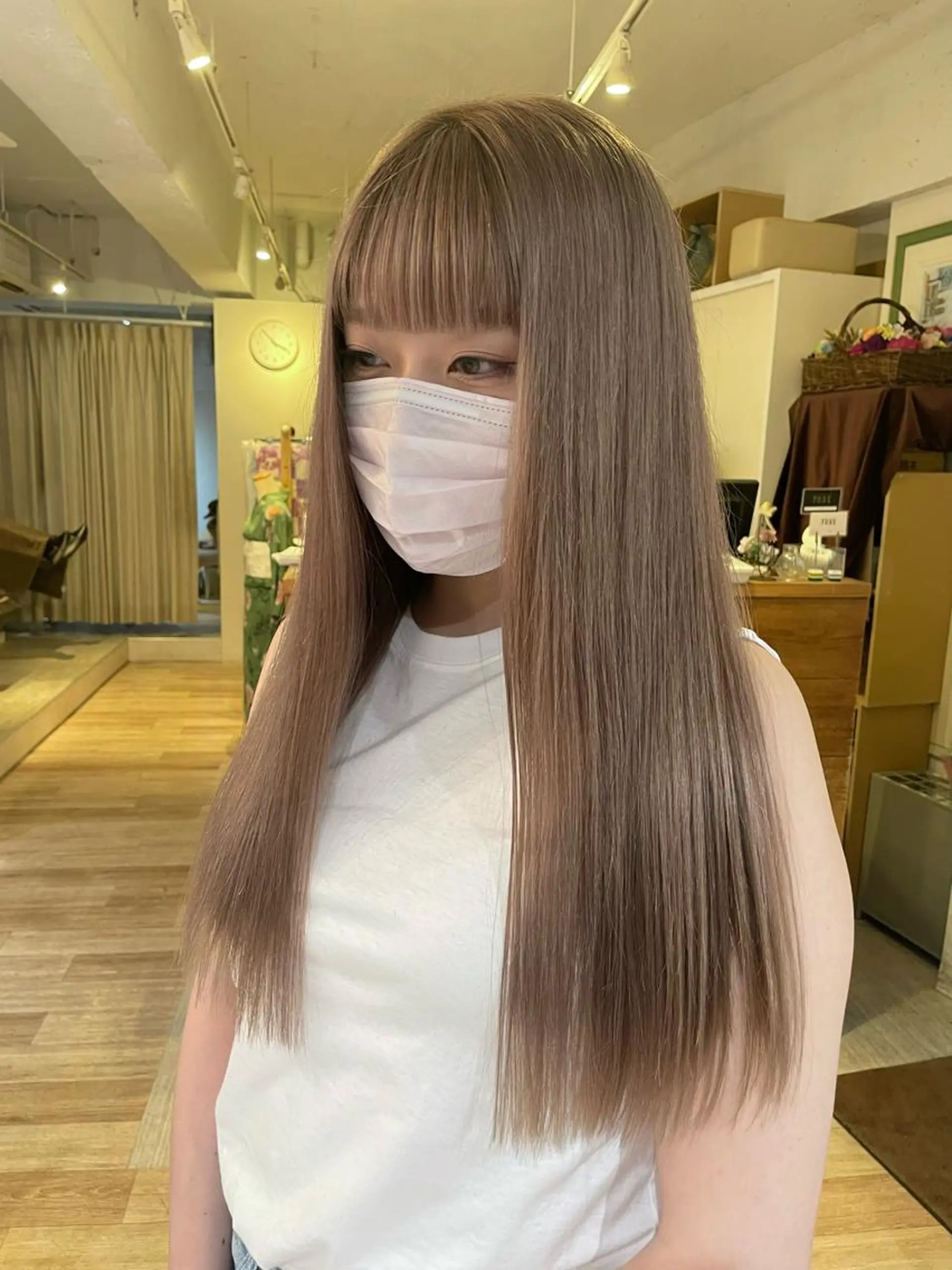 ロング カラー ベージュカラー ミルクティーベージュ レイヤー/透明感 カラー/Tamakiのヘアスタイル