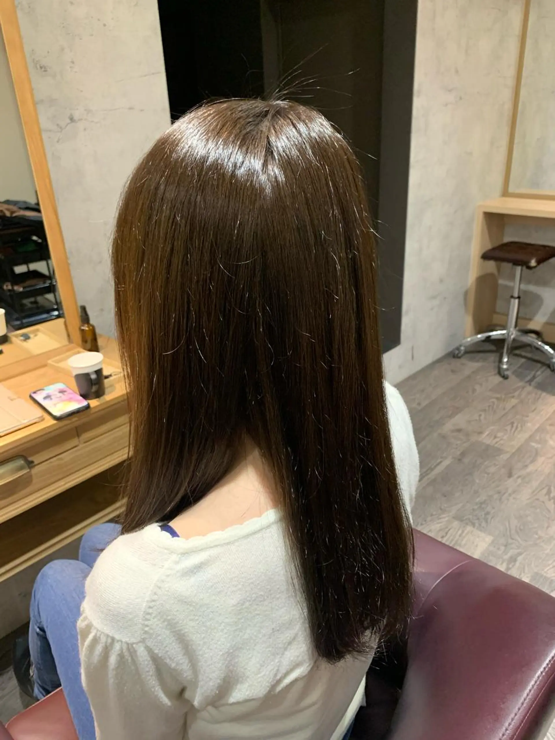 セミロング 中川歩　髪質改善 ツヤカラー【横浜】のヘアスタイル